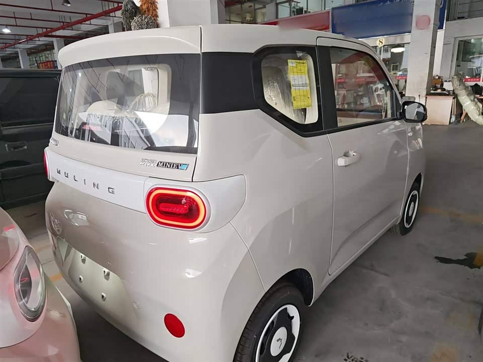 Wuling Hongguang MINIEV Wuling Hongguang MINIEV