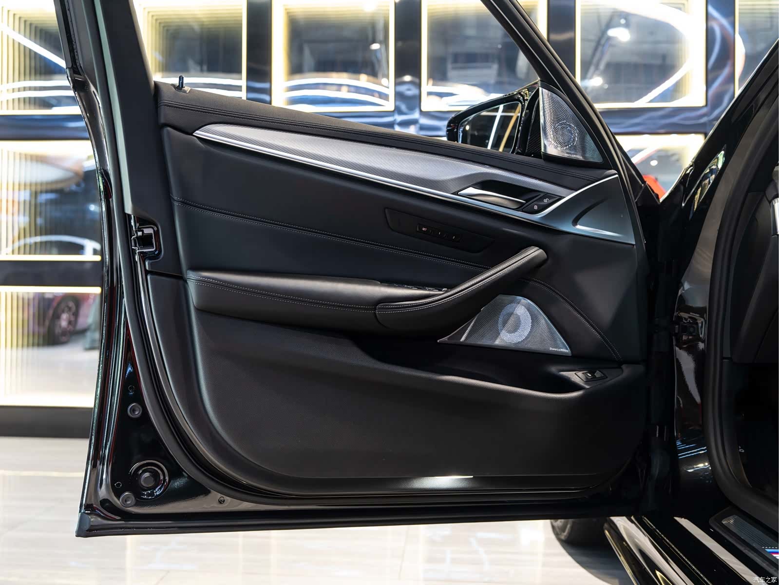 BMW M5, 2022 16