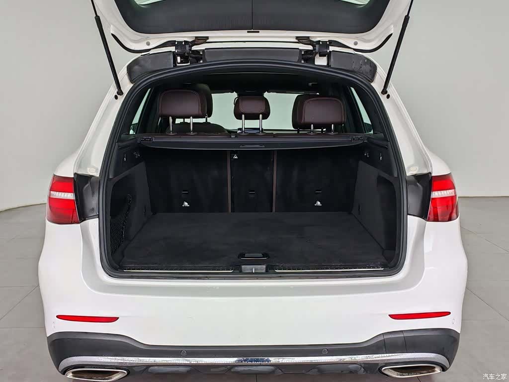 Mercedes-Benz GLC, 2017 16