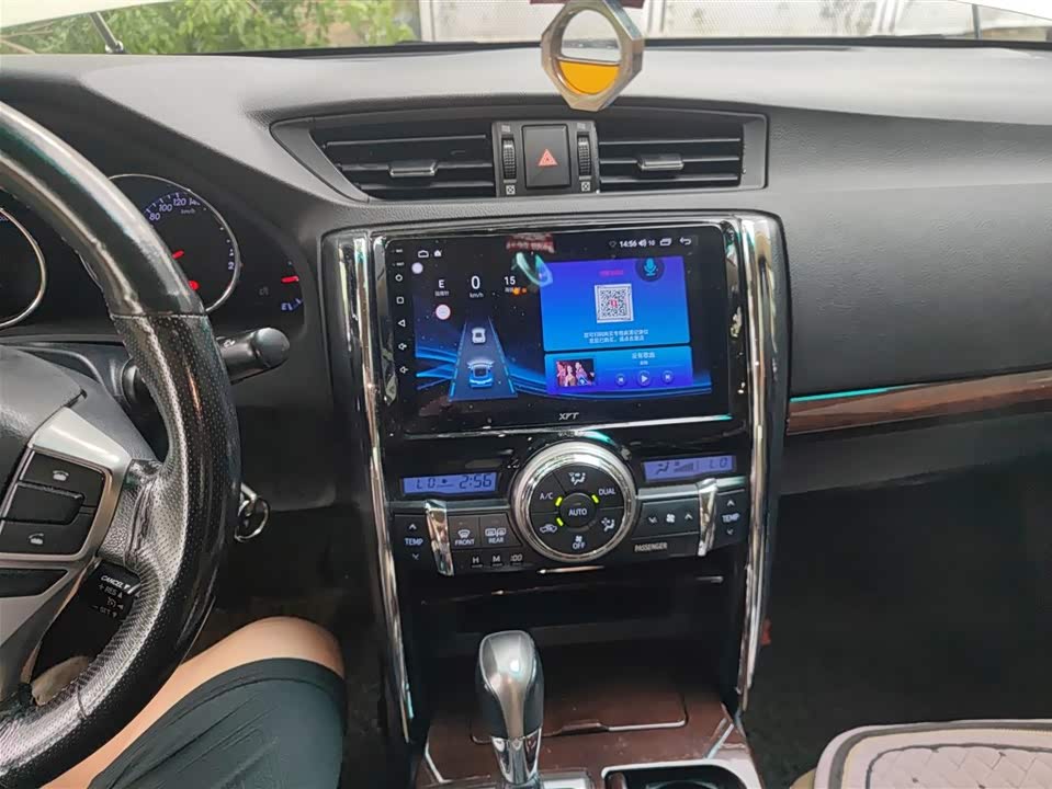 Toyota Reiz Toyota Reiz