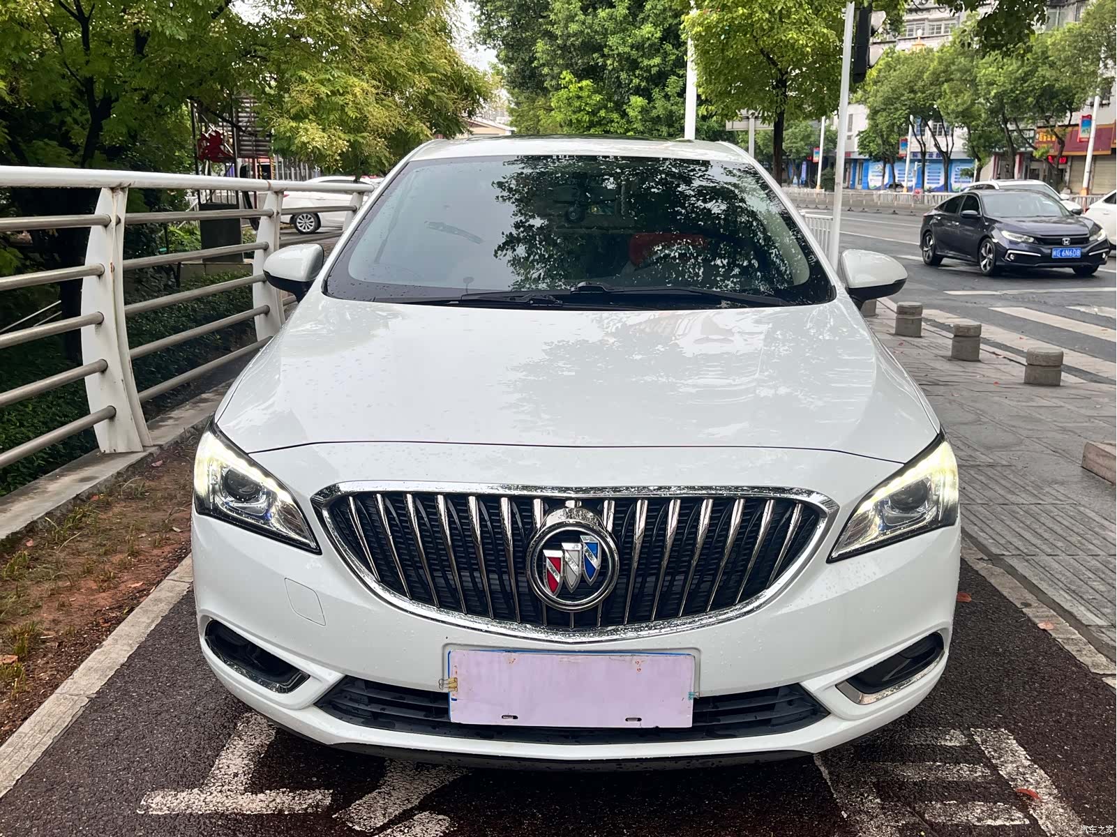 Buick Verano, 2017 2