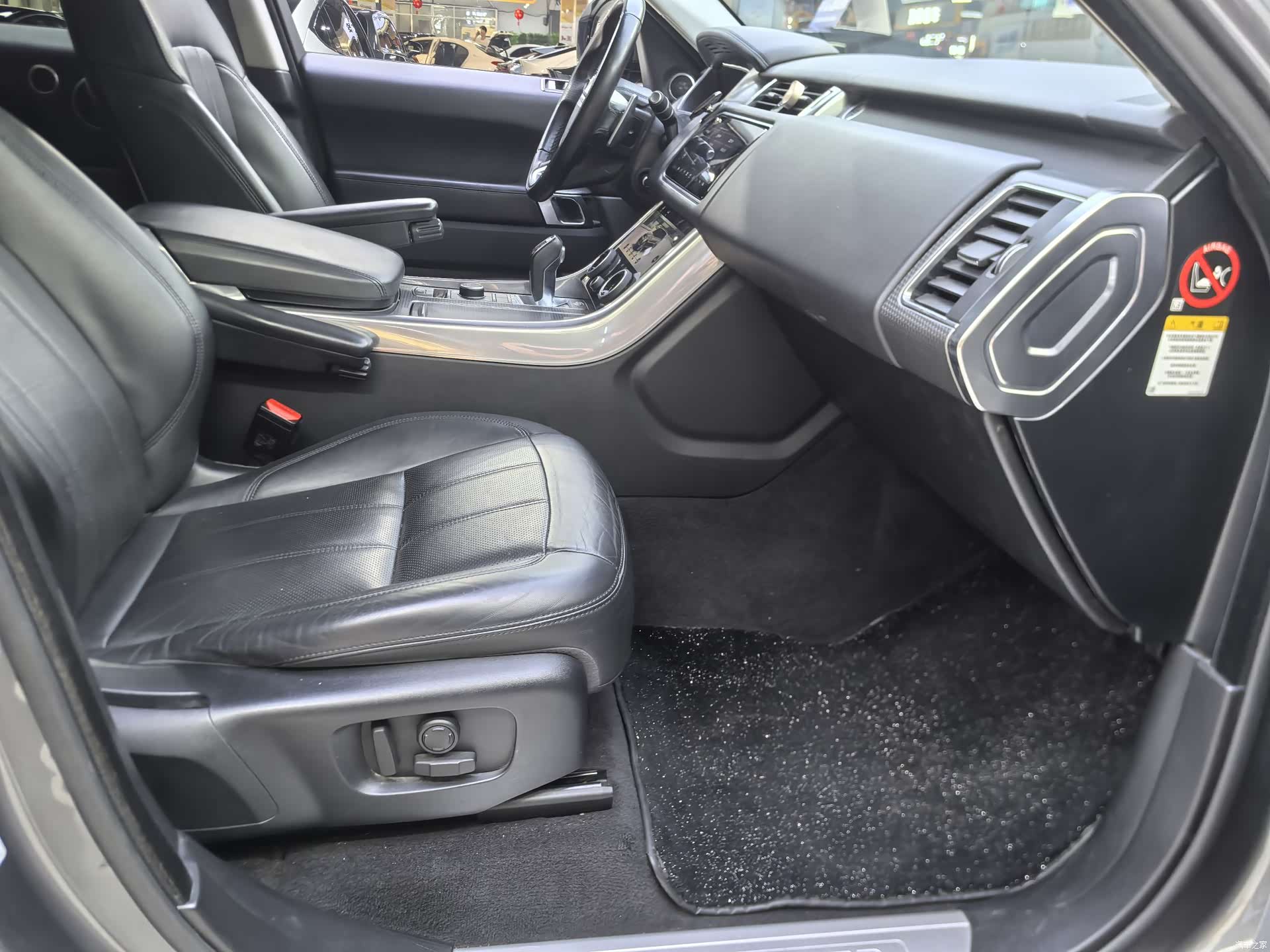 Land Rover Range Rover, 2018 15