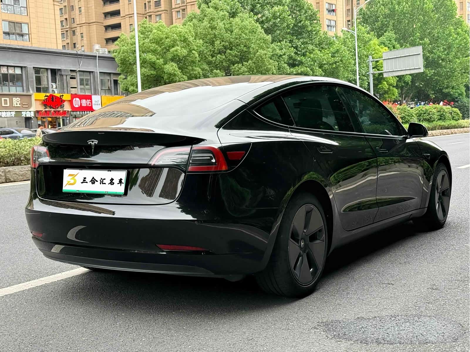 Tesla Model 3, 2022 10