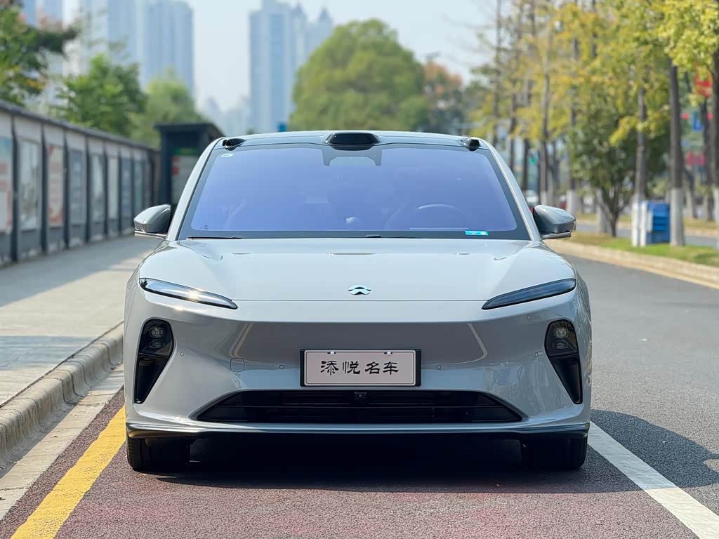 NIO ET5T