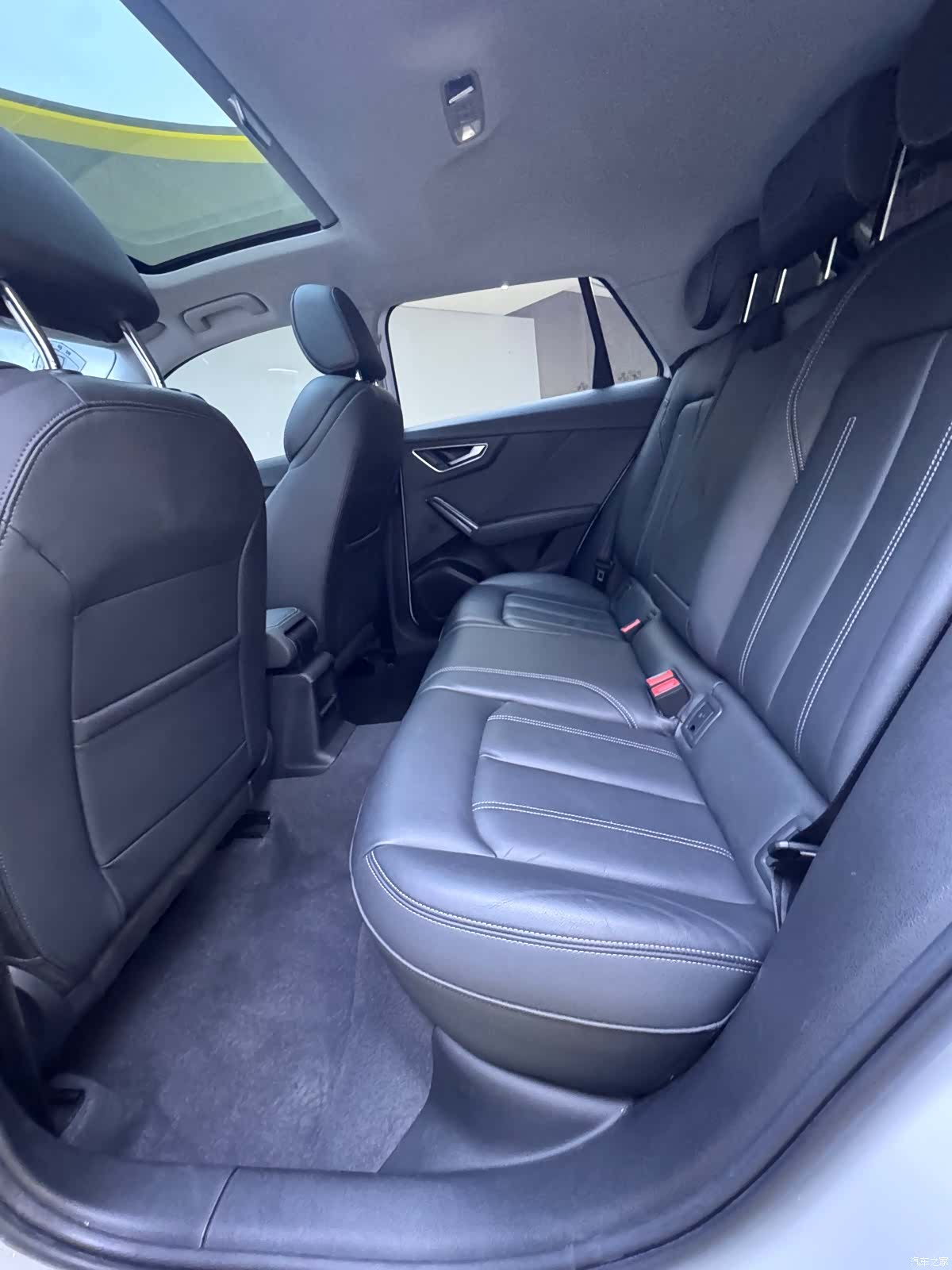 Audi Q2L, 2022 9