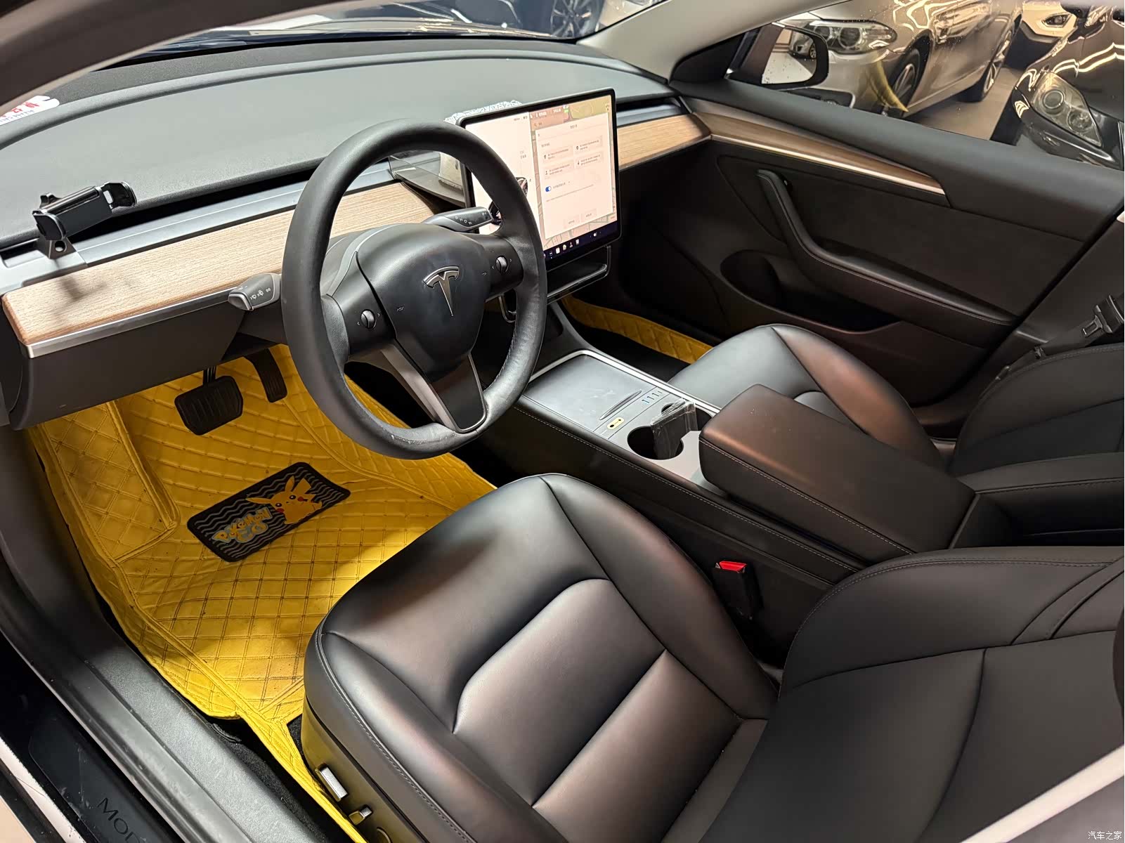 Tesla Model 3, 2022 10