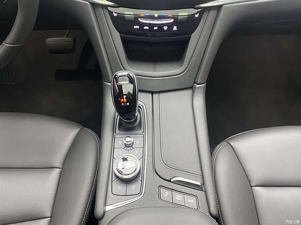 Cadillac XT6, 2021 22