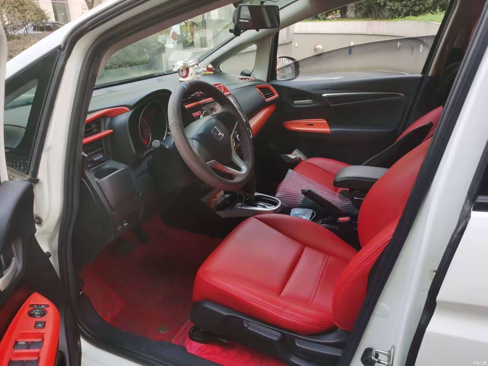 Honda Fit, 2014 8