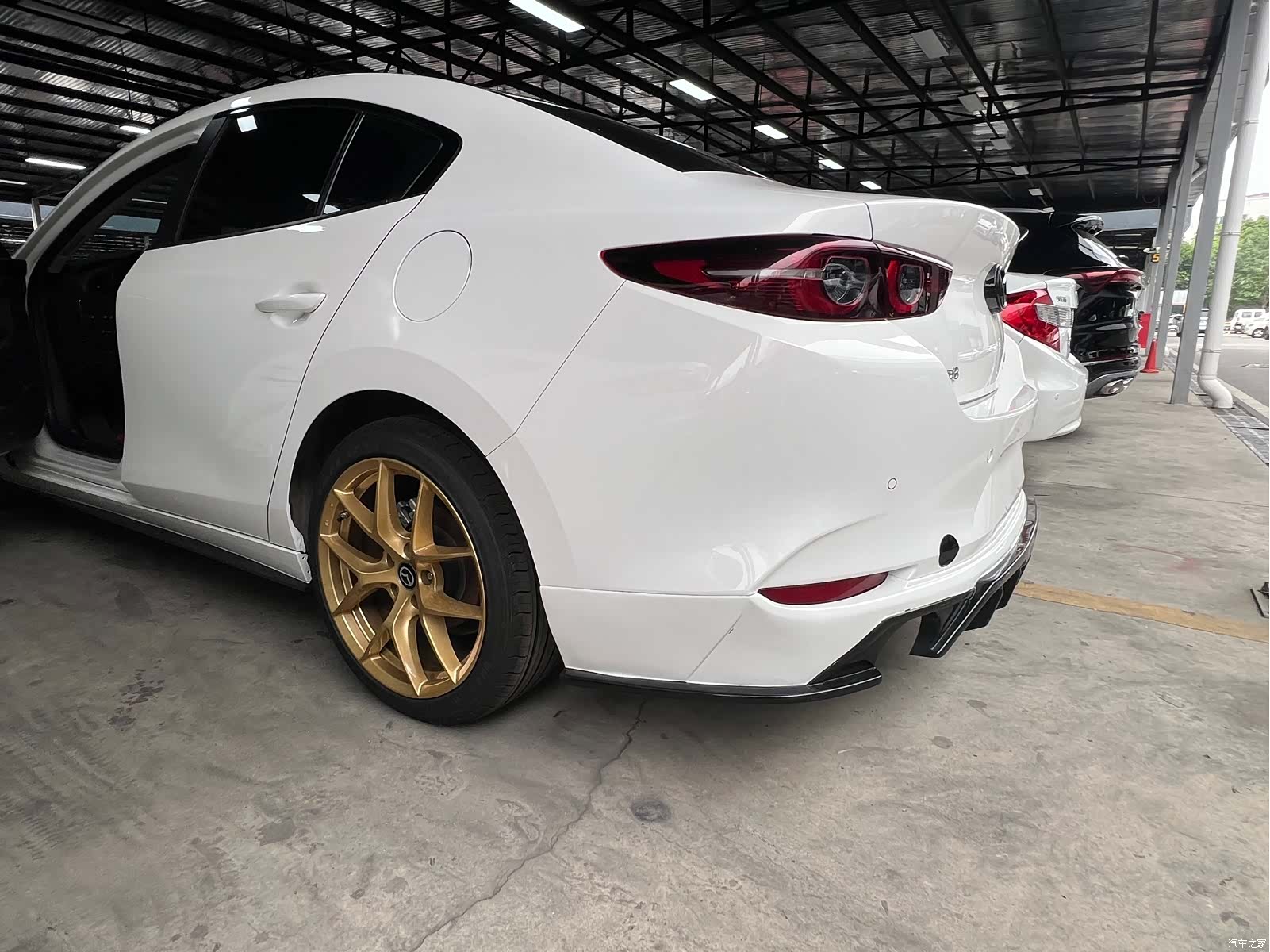 Mazda Mazda3, 2024 16