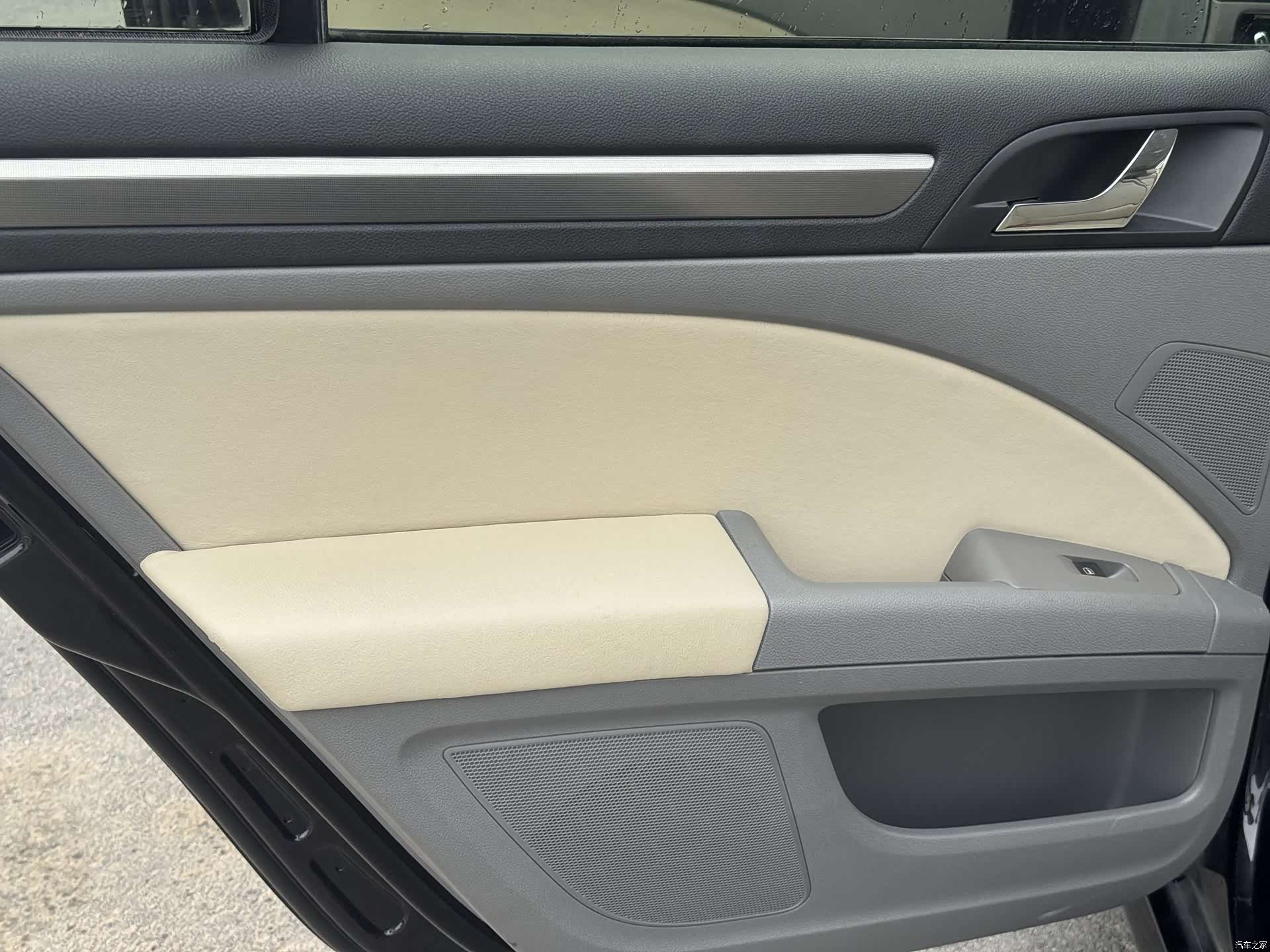Skoda Superb, 2013 12