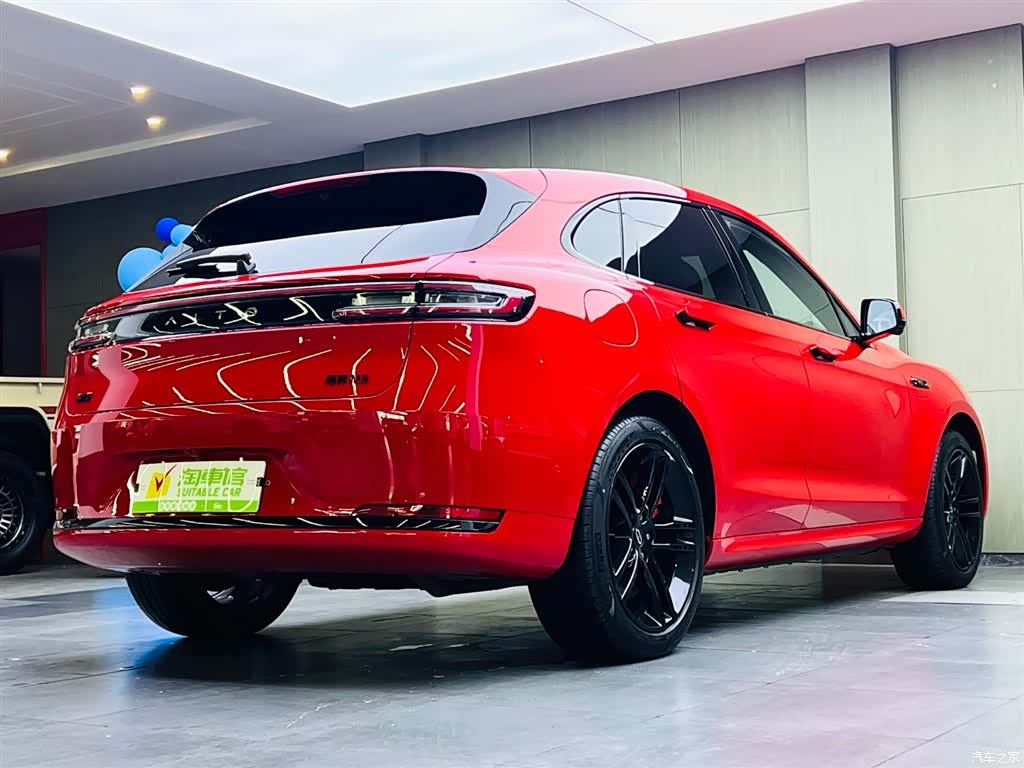 AITO M5, 2025 4