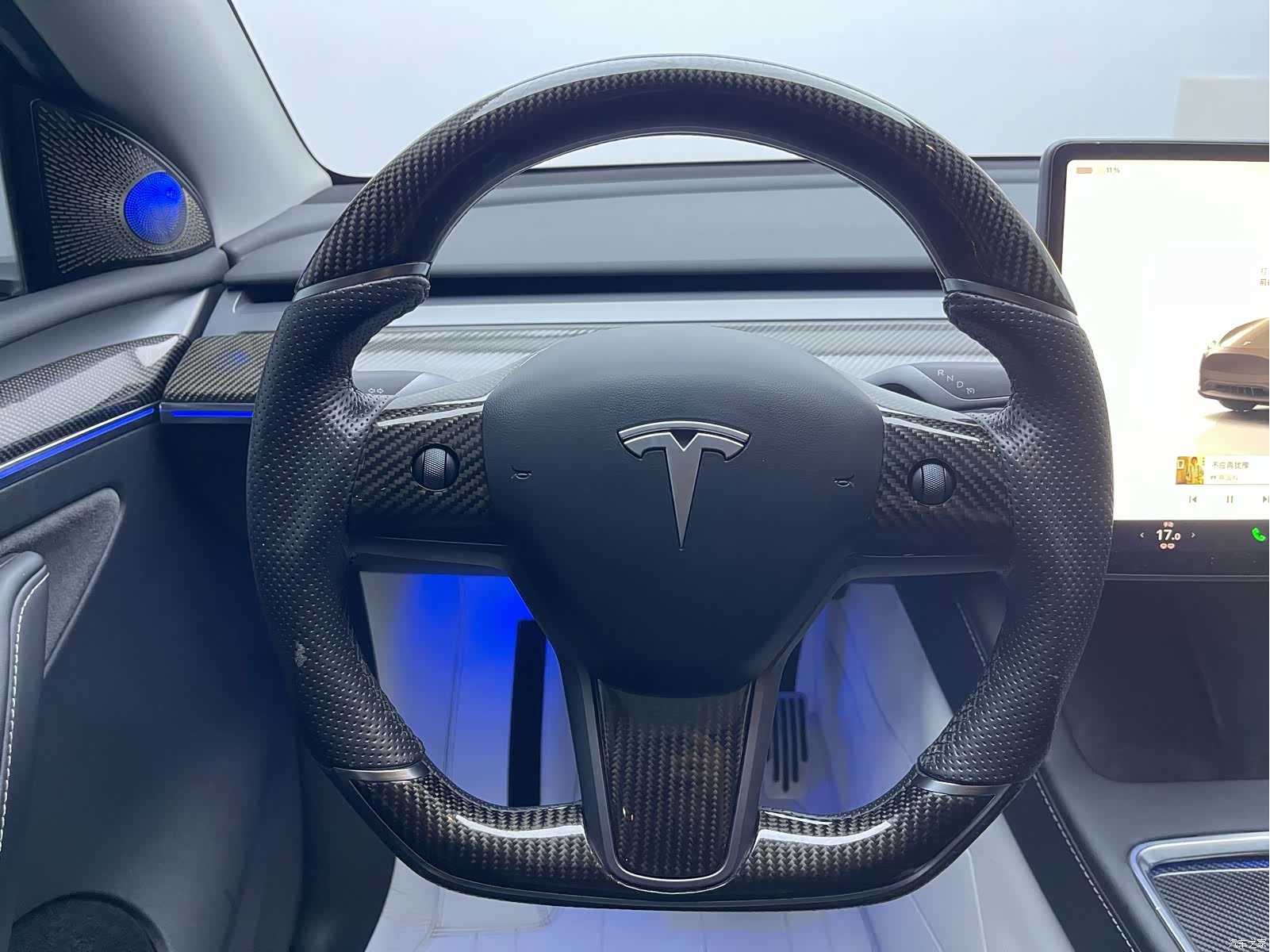 Tesla Model Y, 2022 14