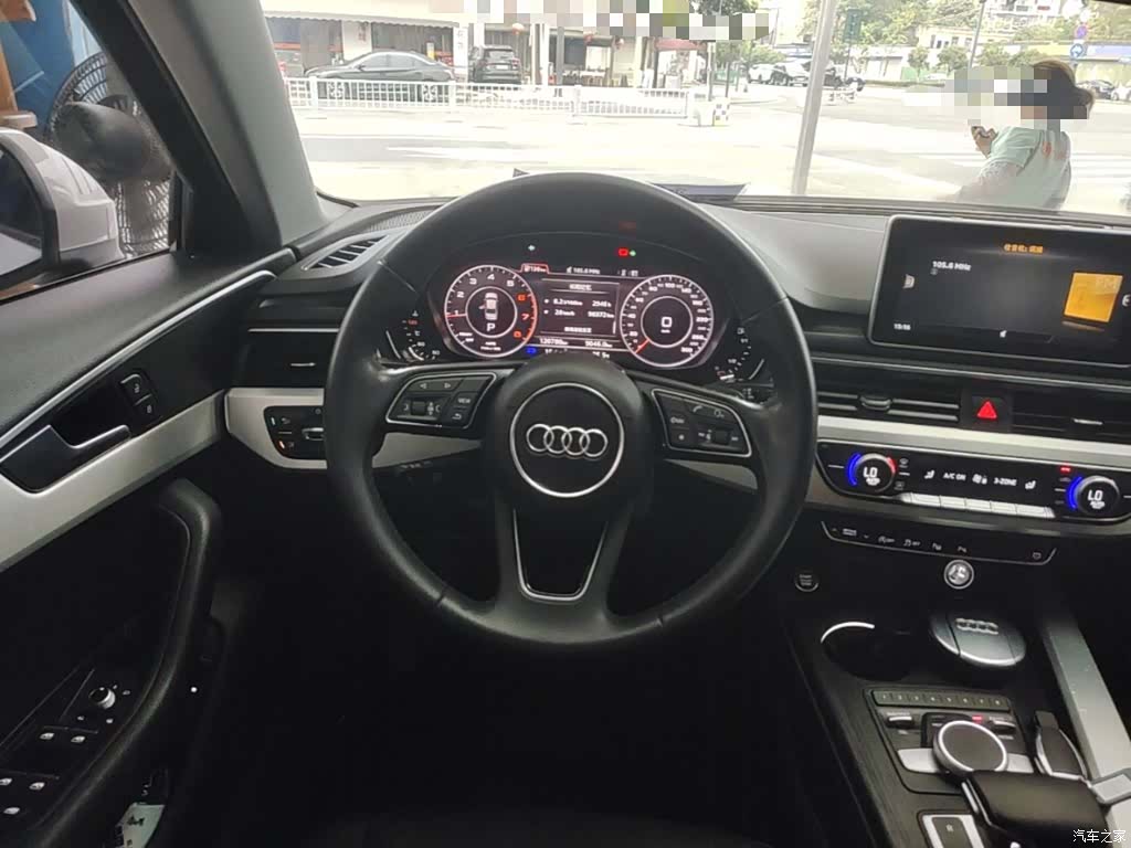 Audi A4L, 2018 11