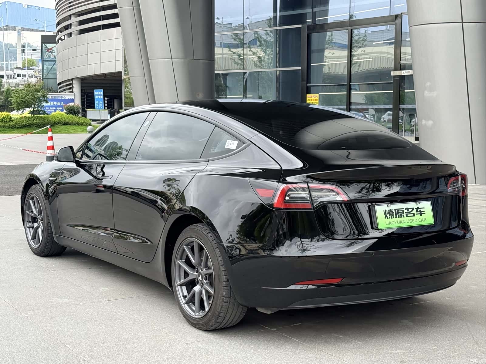 Tesla Model 3, 2023 все фото