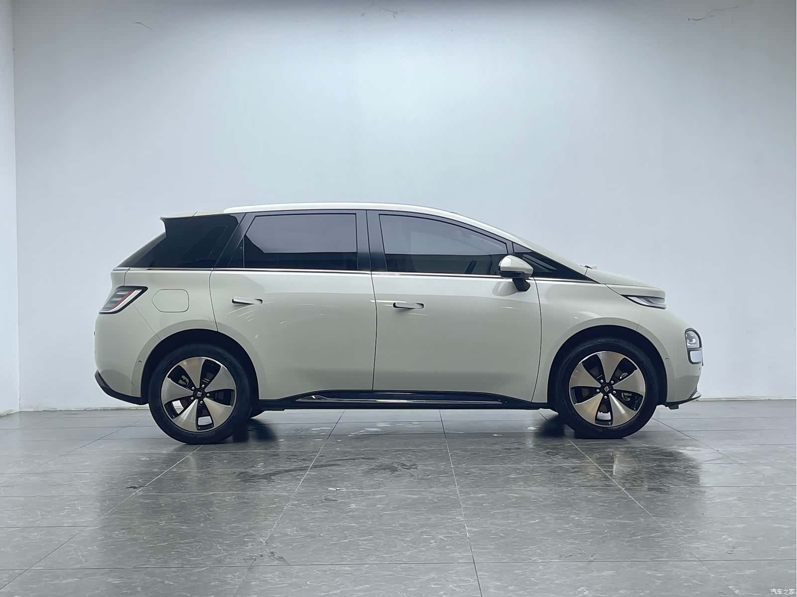 Wuling 460, 2024 8