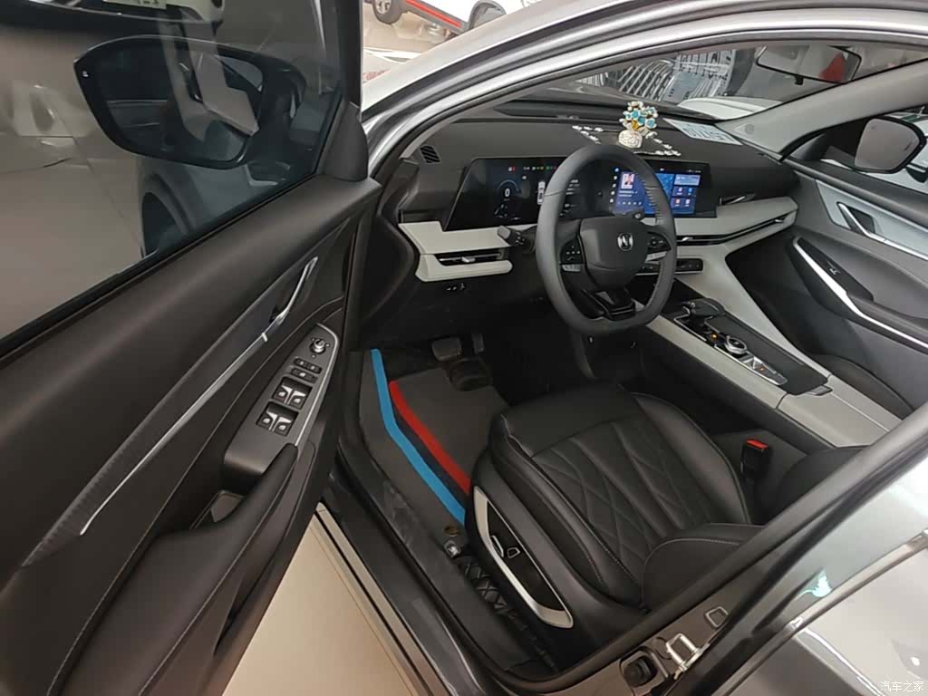 Changan CS75, 2025 16