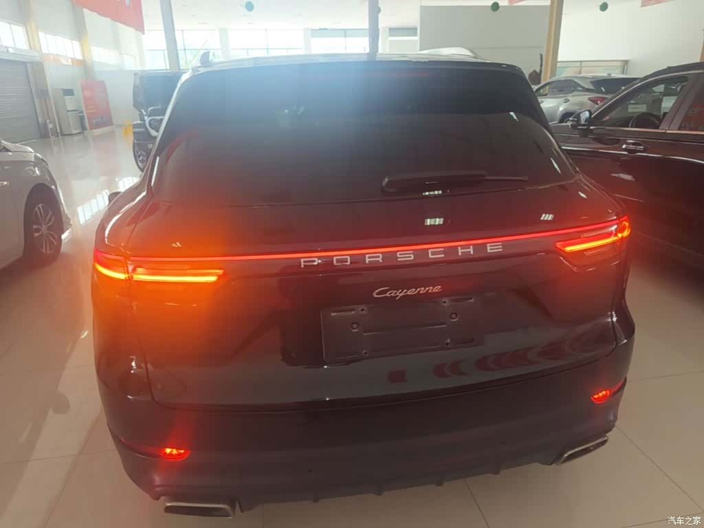 Porsche Cayenne, 2019 6