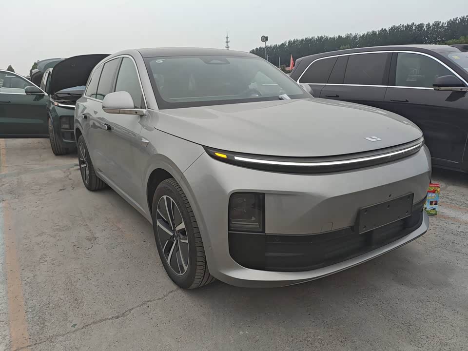 Li Auto Ideal L6