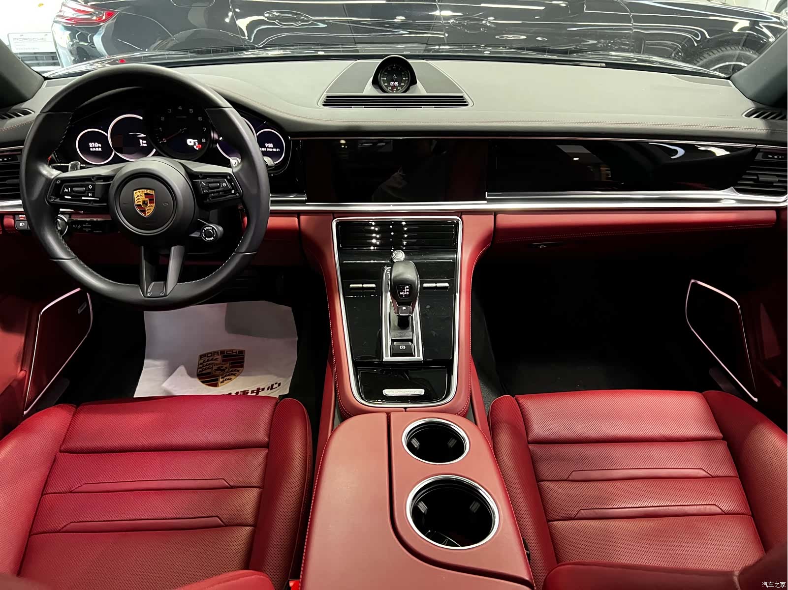 Porsche Panamera, 2022 7