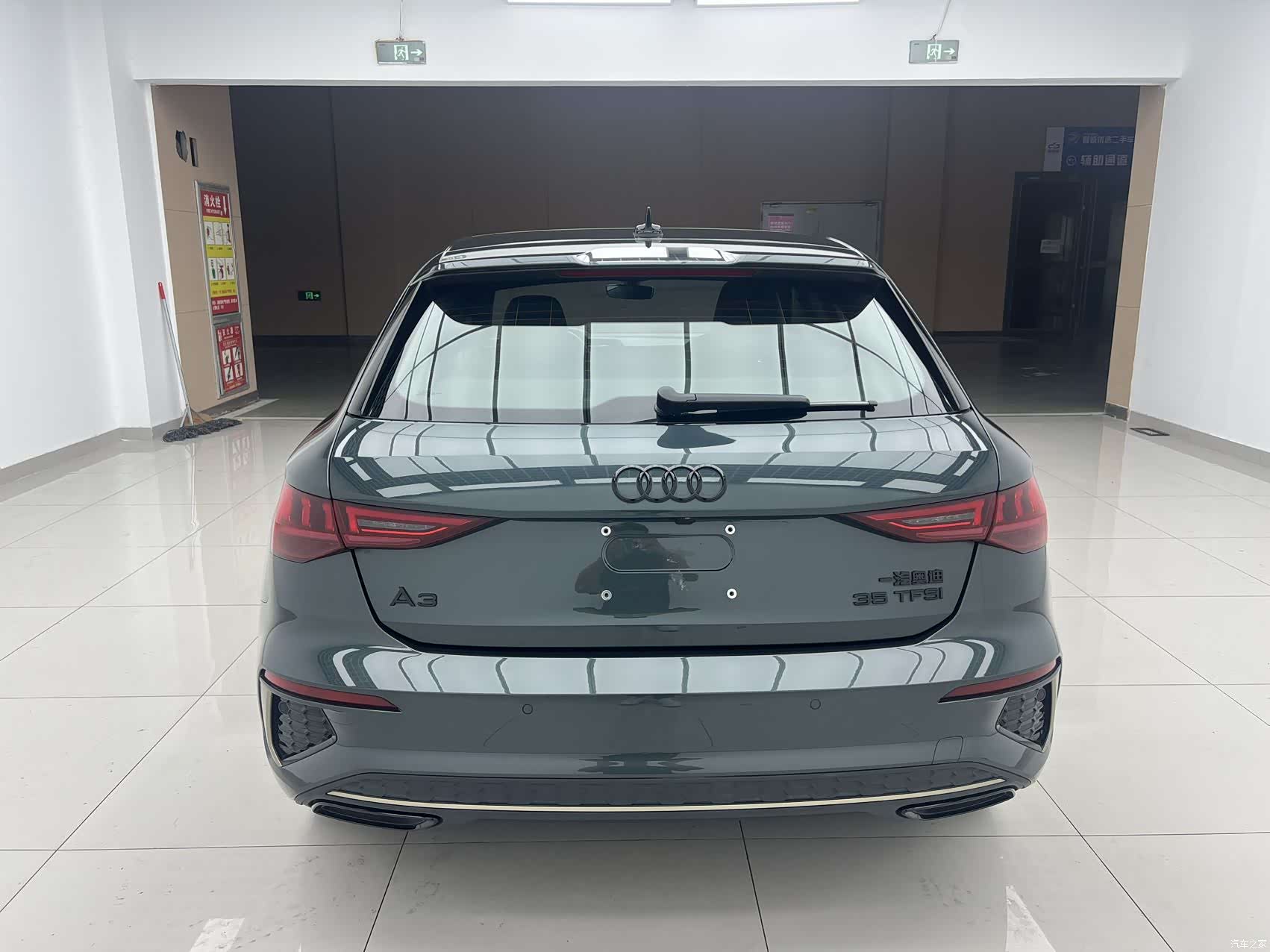 Audi A3, 2023 все фото