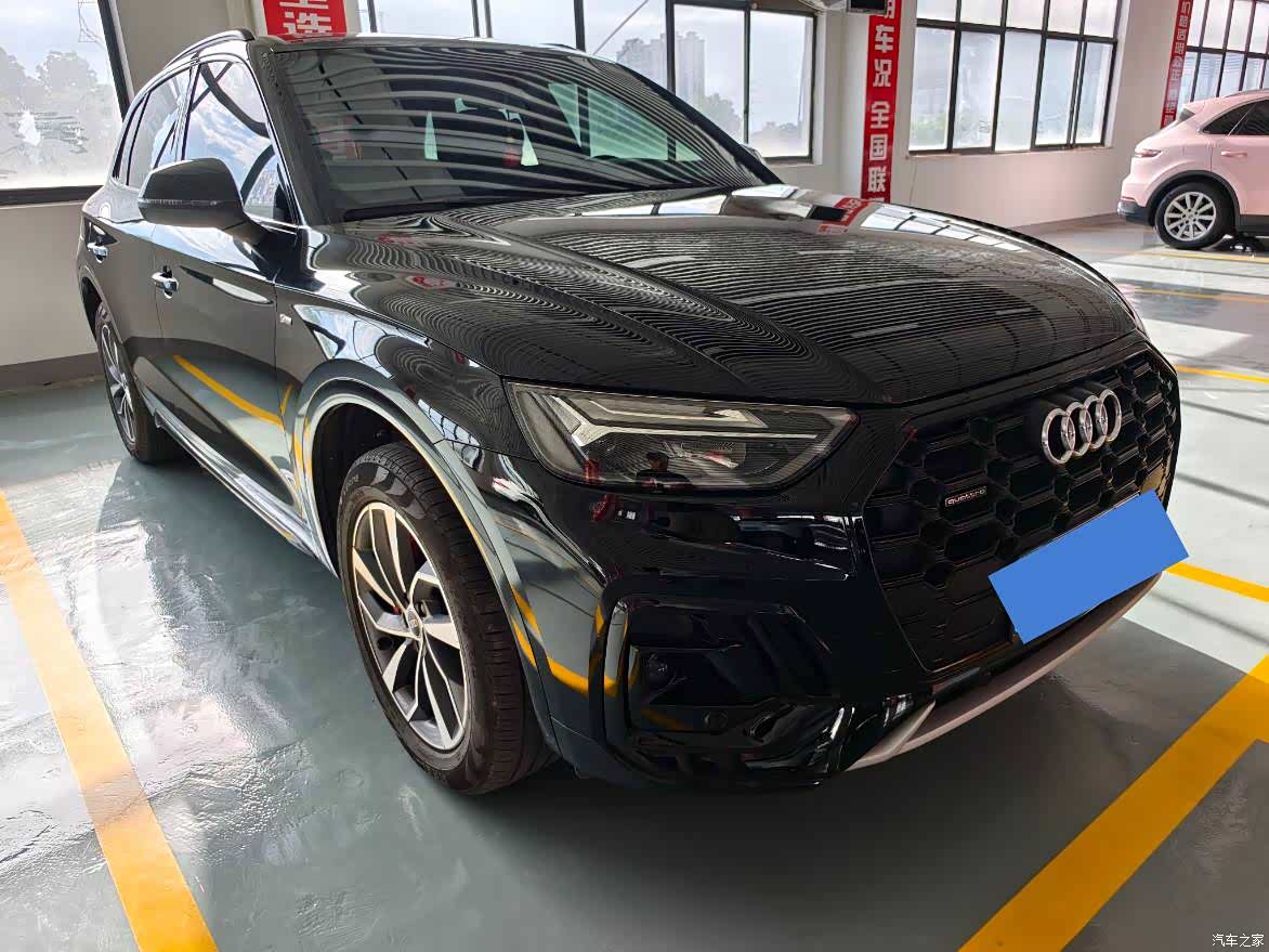Audi Q5L, 2025 3