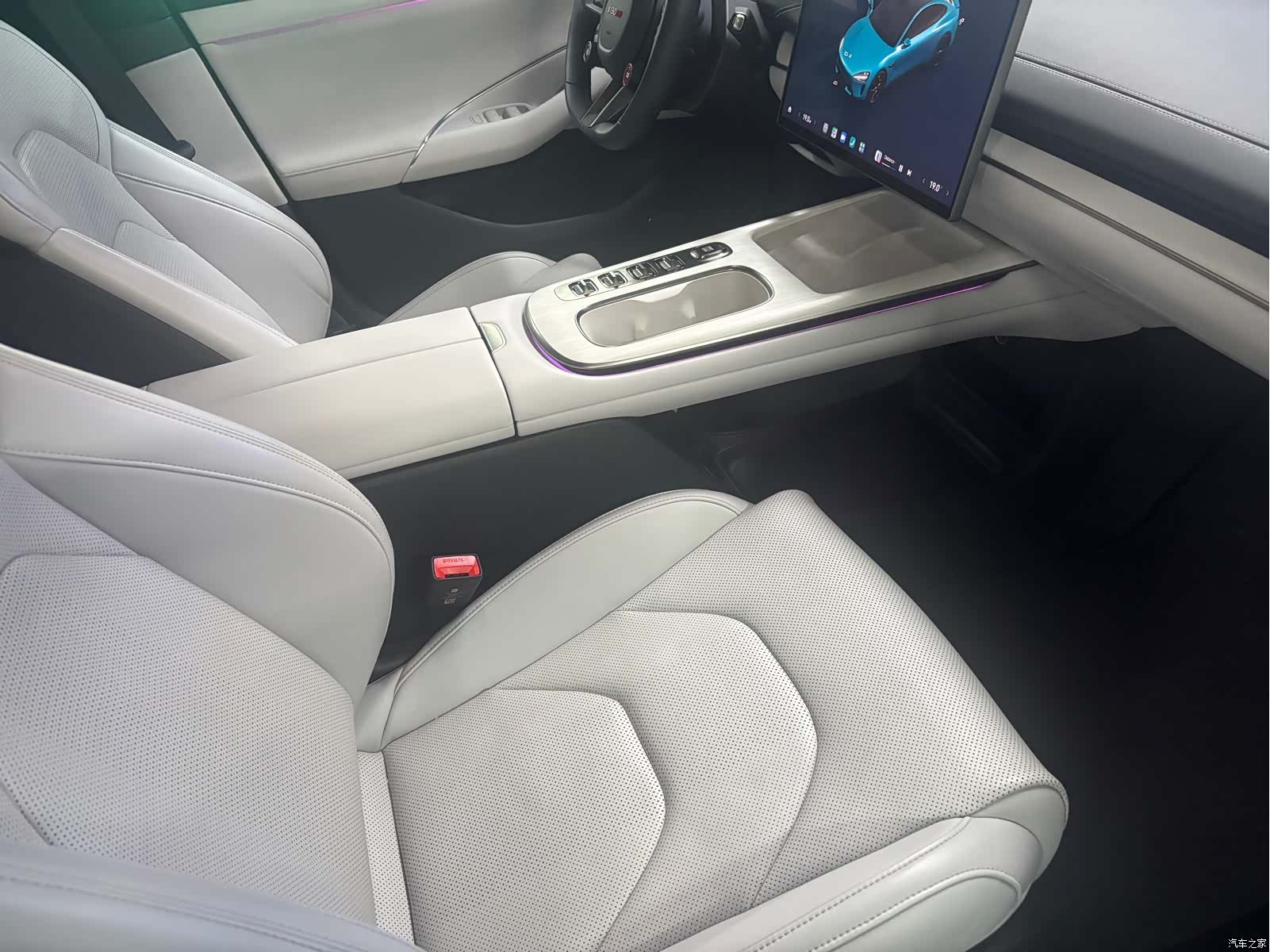 Xiaomi SU7, 2024 14