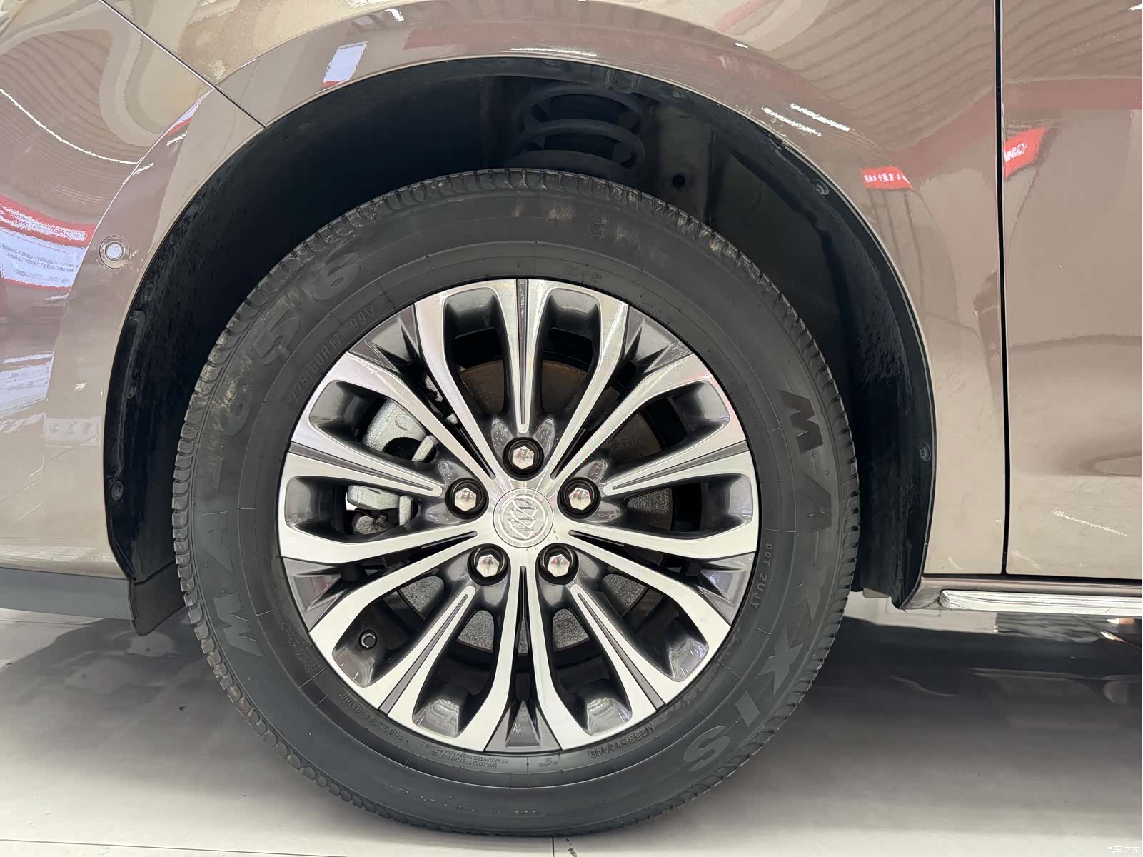 Buick GL8, 2023 22