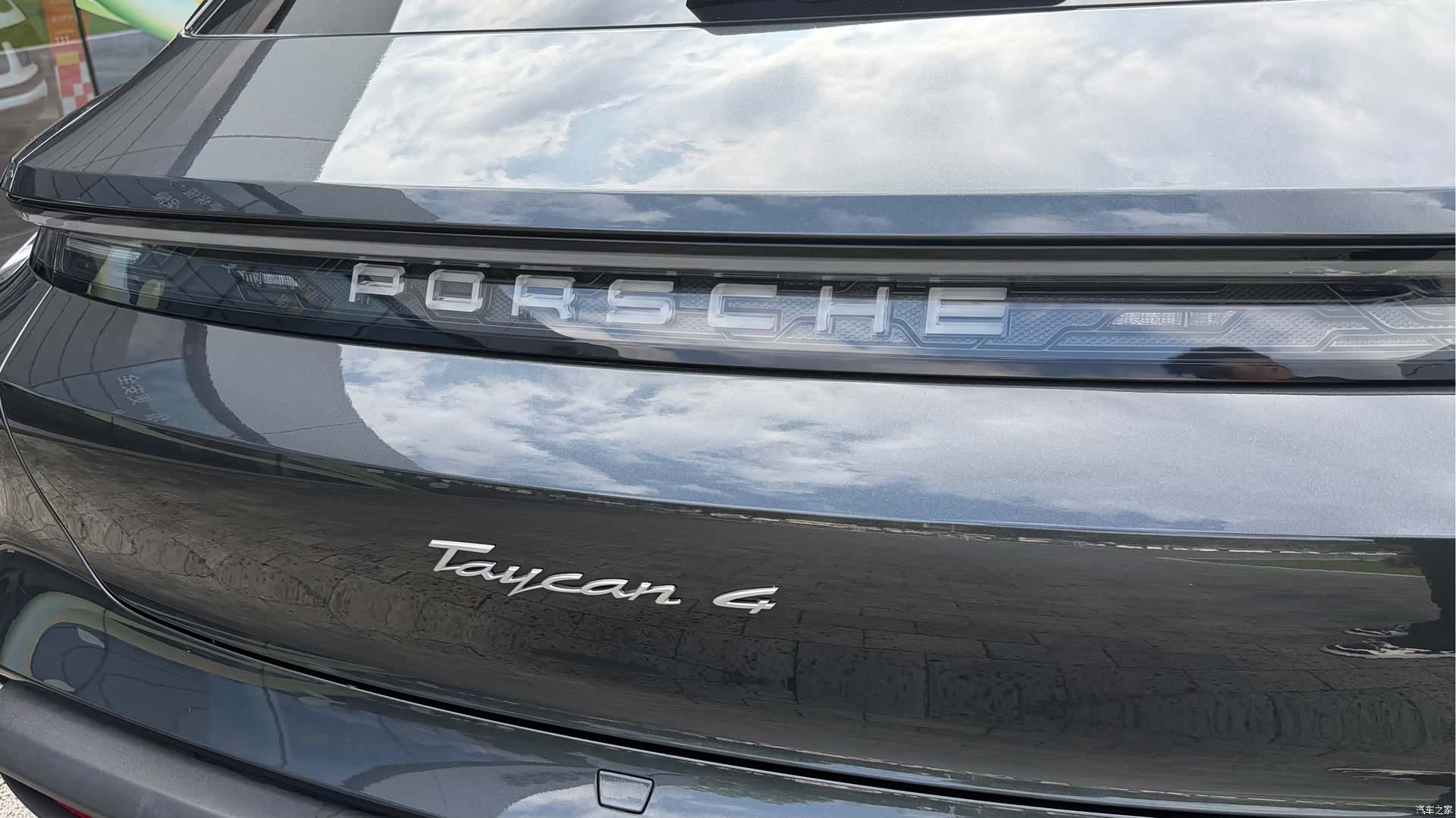 Porsche Taycan, 2024 19