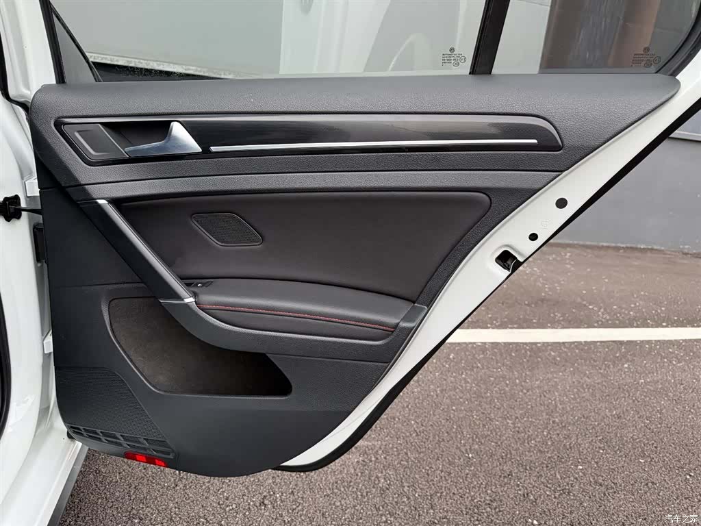 Volkswagen Golf, 2016 19