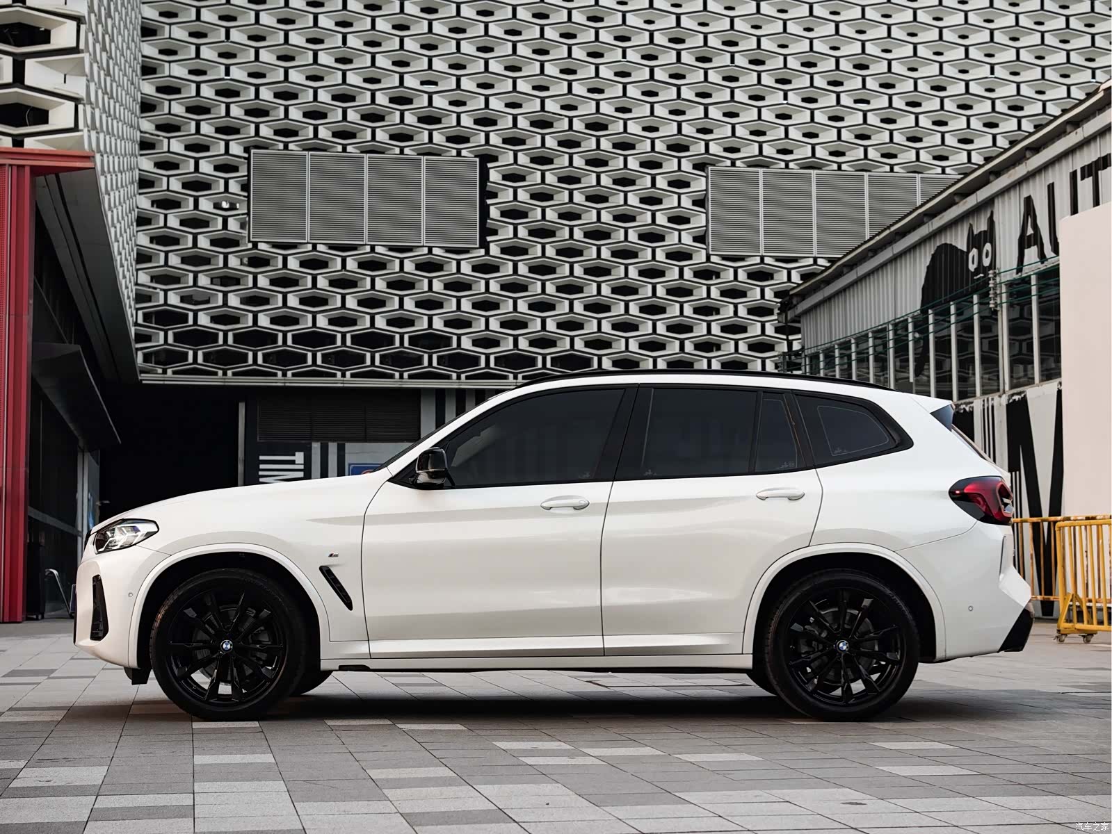 BMW X3, 2024 все фото