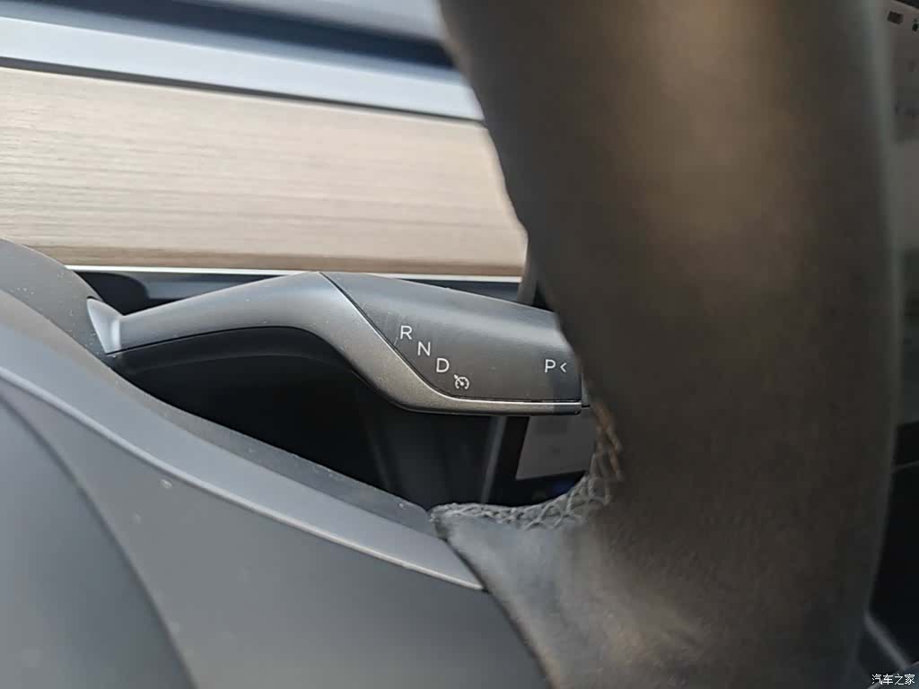 Tesla Model Y, 2021 14