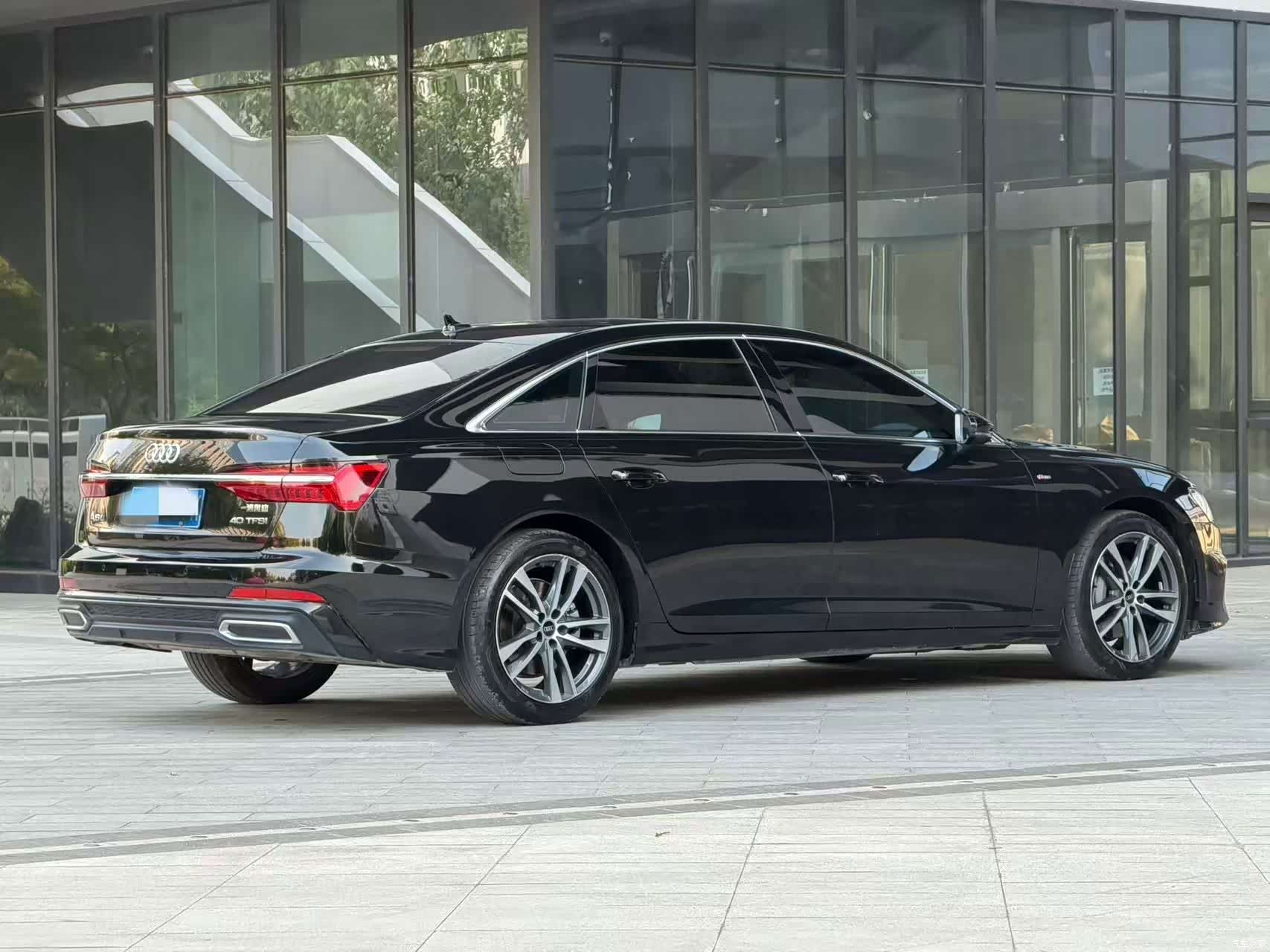 Audi A6L, 2022 4