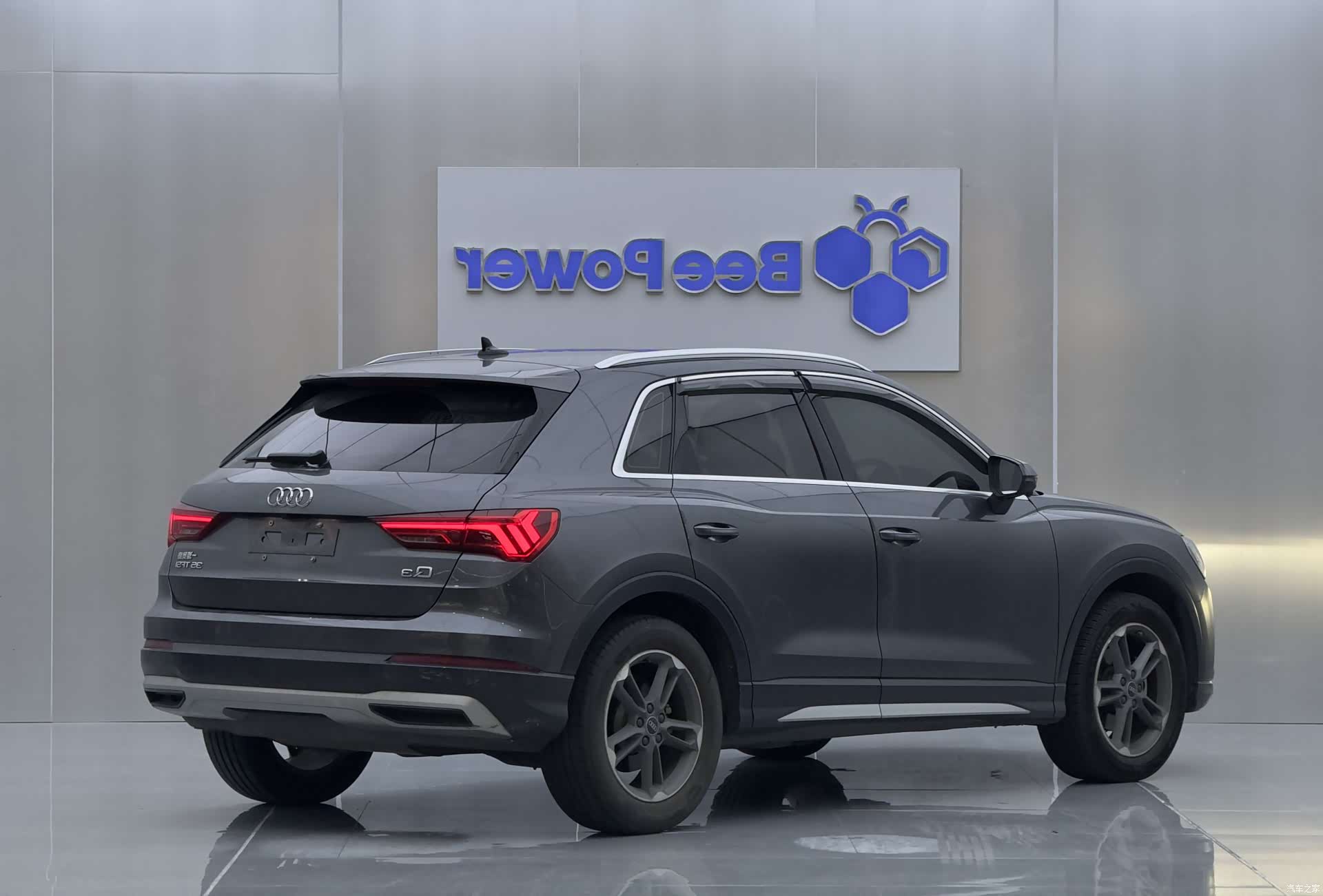 Audi Q3, 2021 3