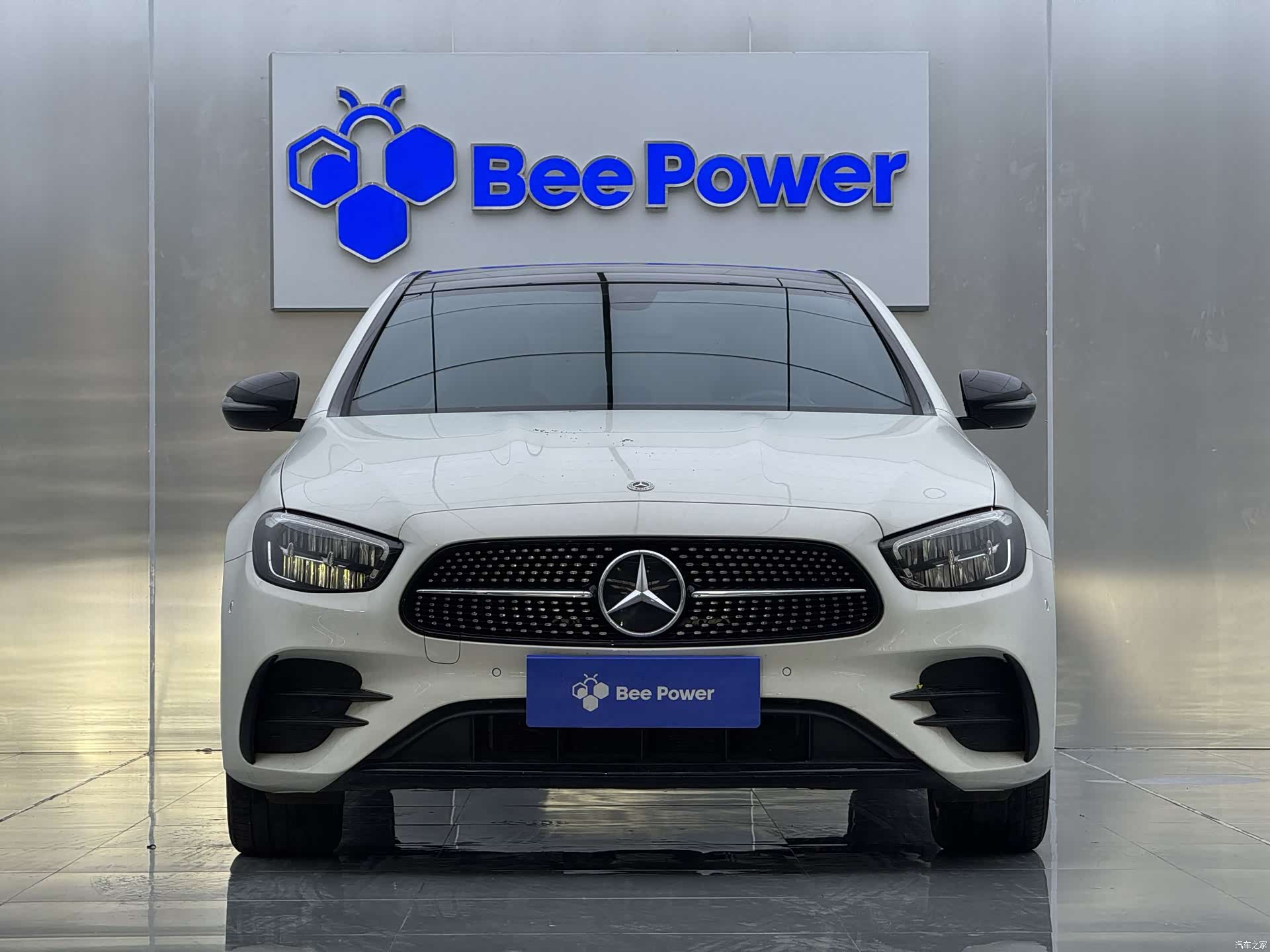 Mercedes-Benz E-Class, 2023 18