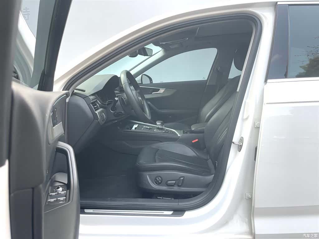 Audi A4L, 2020 10