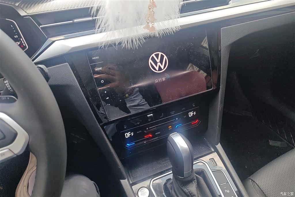 Volkswagen CC, 2026 13