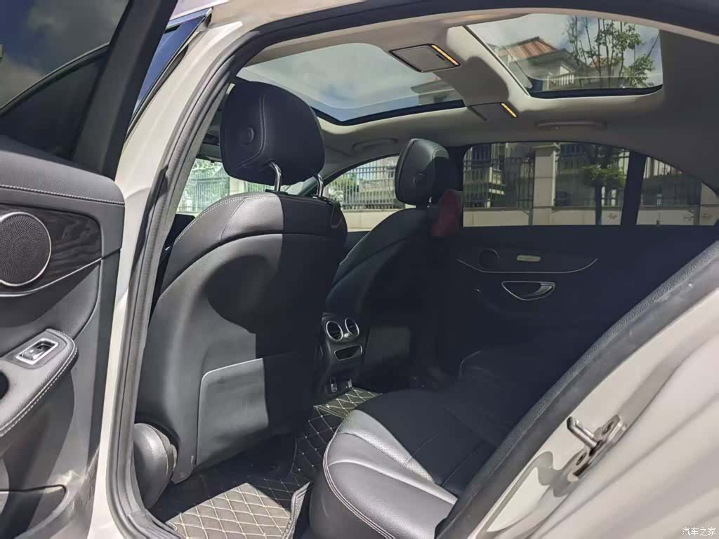 Mercedes-Benz C-Class, 2021 11