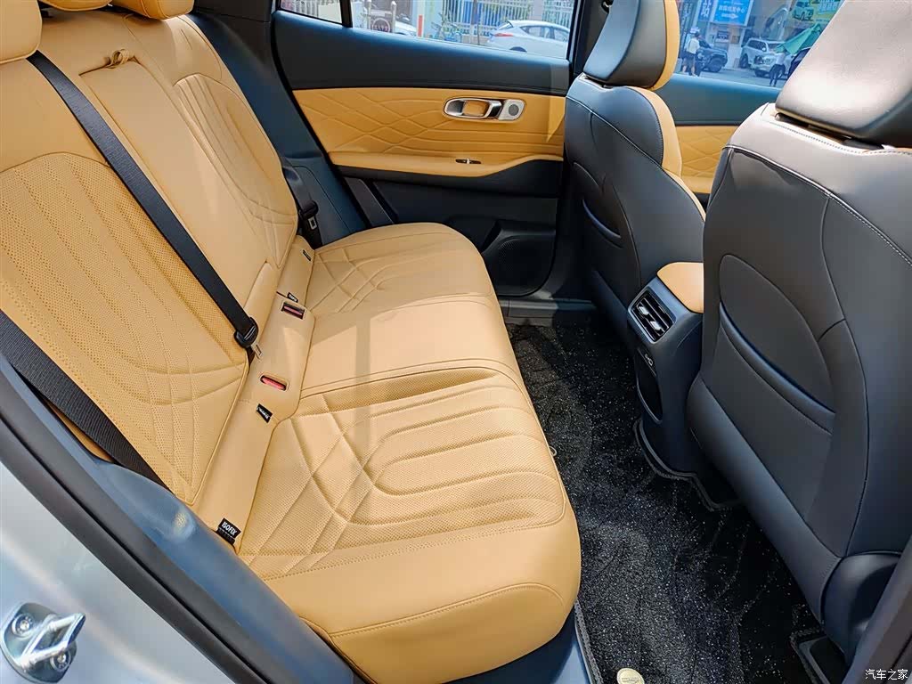 Geely 7, 2025 11