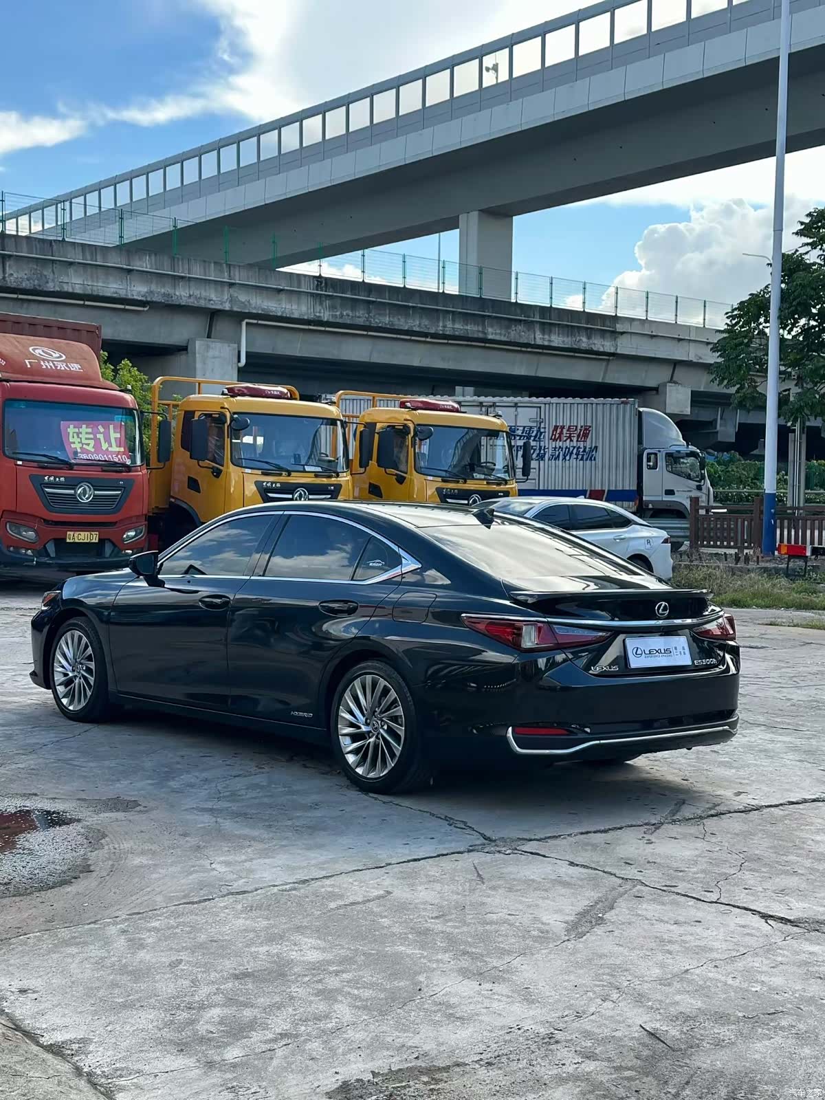 Lexus ES, 2021 8
