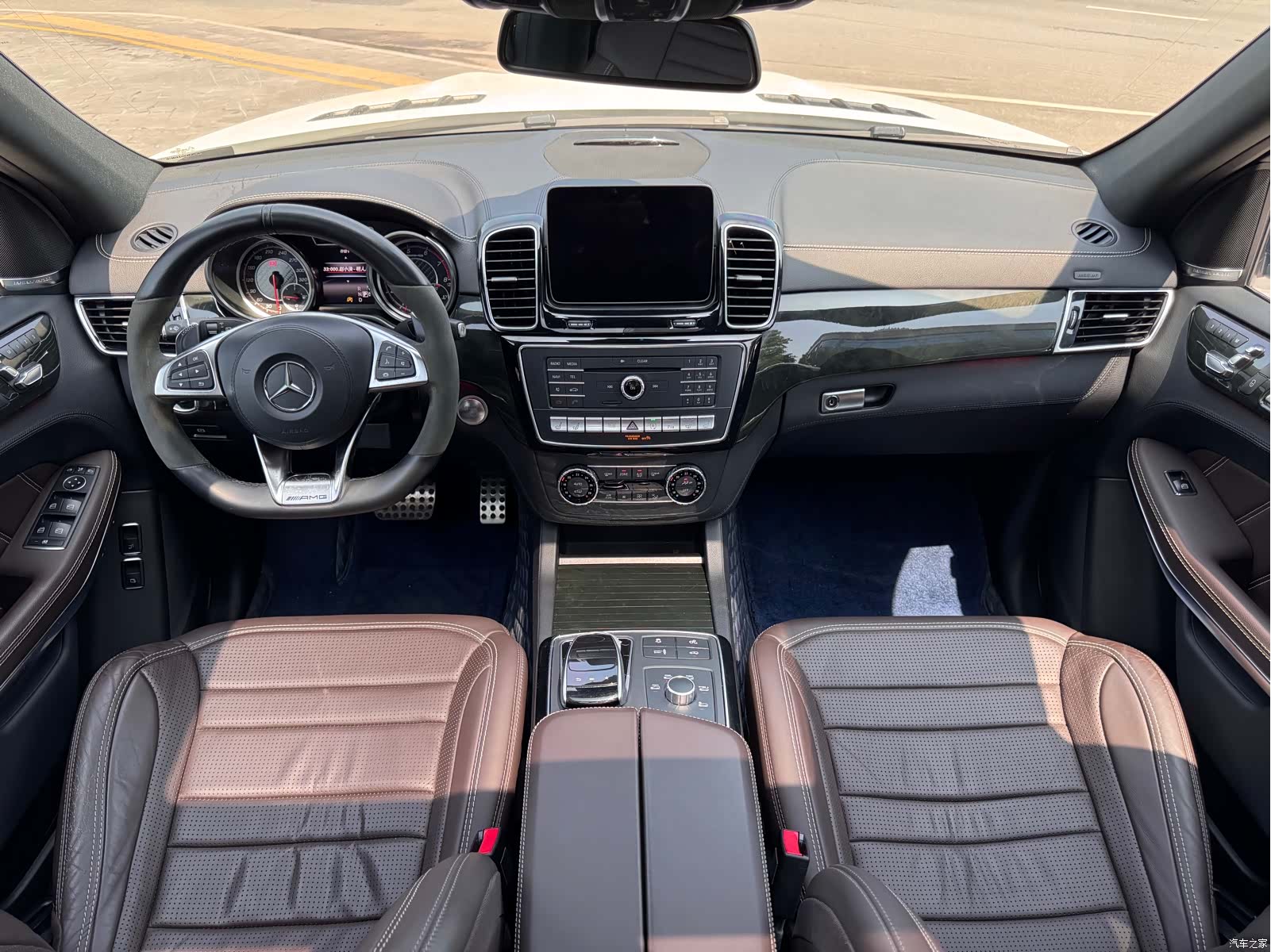 Mercedes-Benz GLS, 2018 9