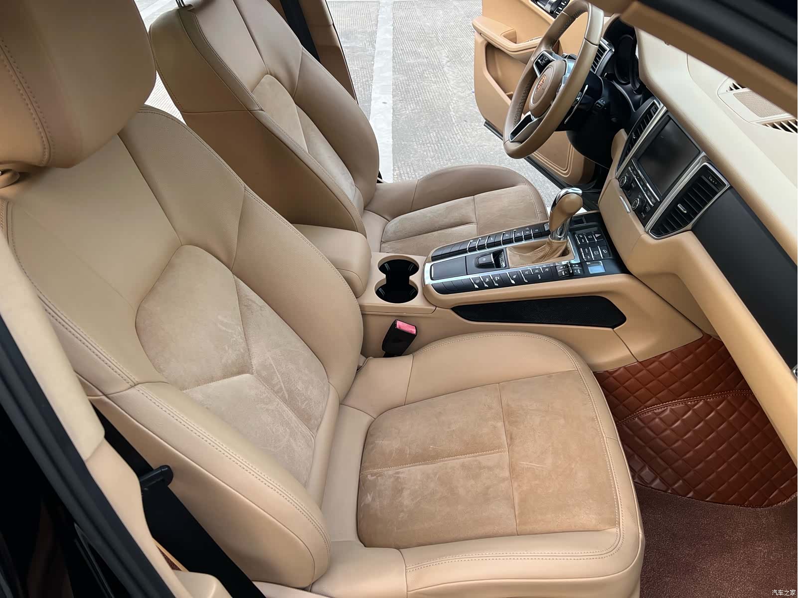 Porsche Macan, 2015 8