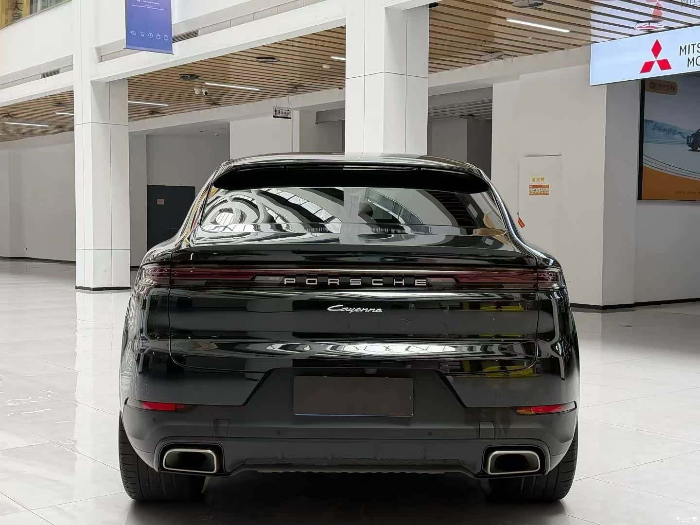 Porsche Cayenne, 2024 3