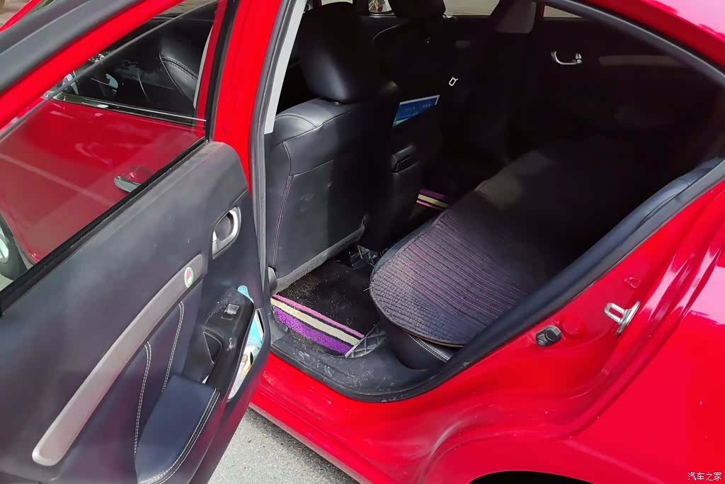 Honda Civic, 2012 11