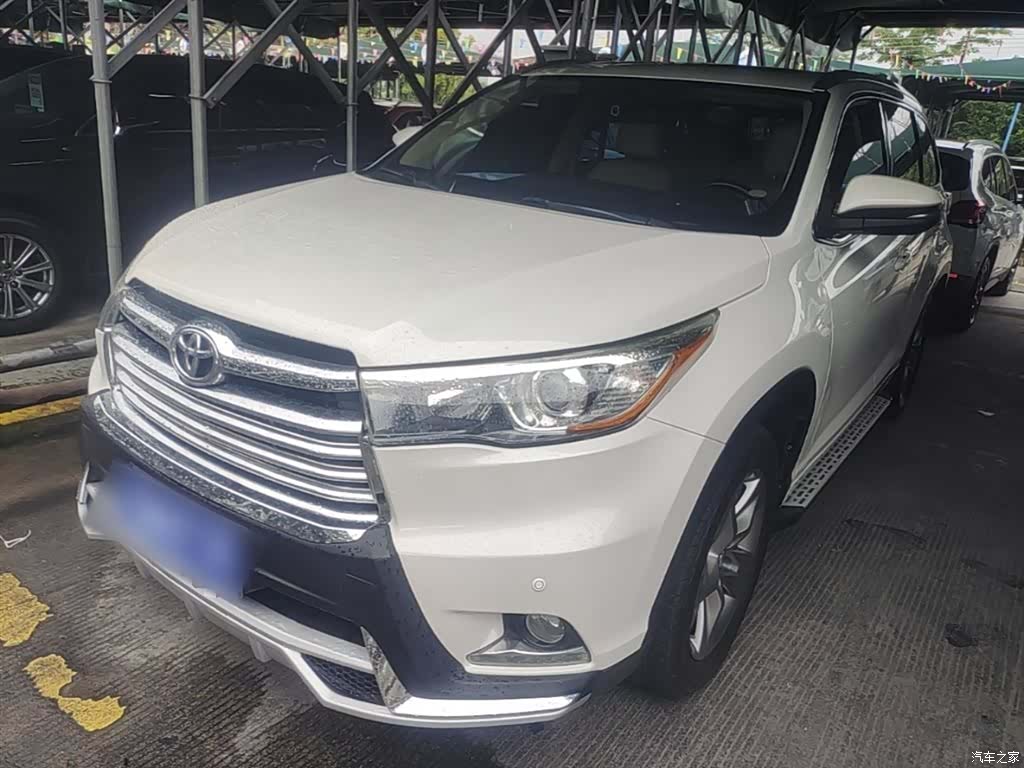Toyota Highlander, 2016 1