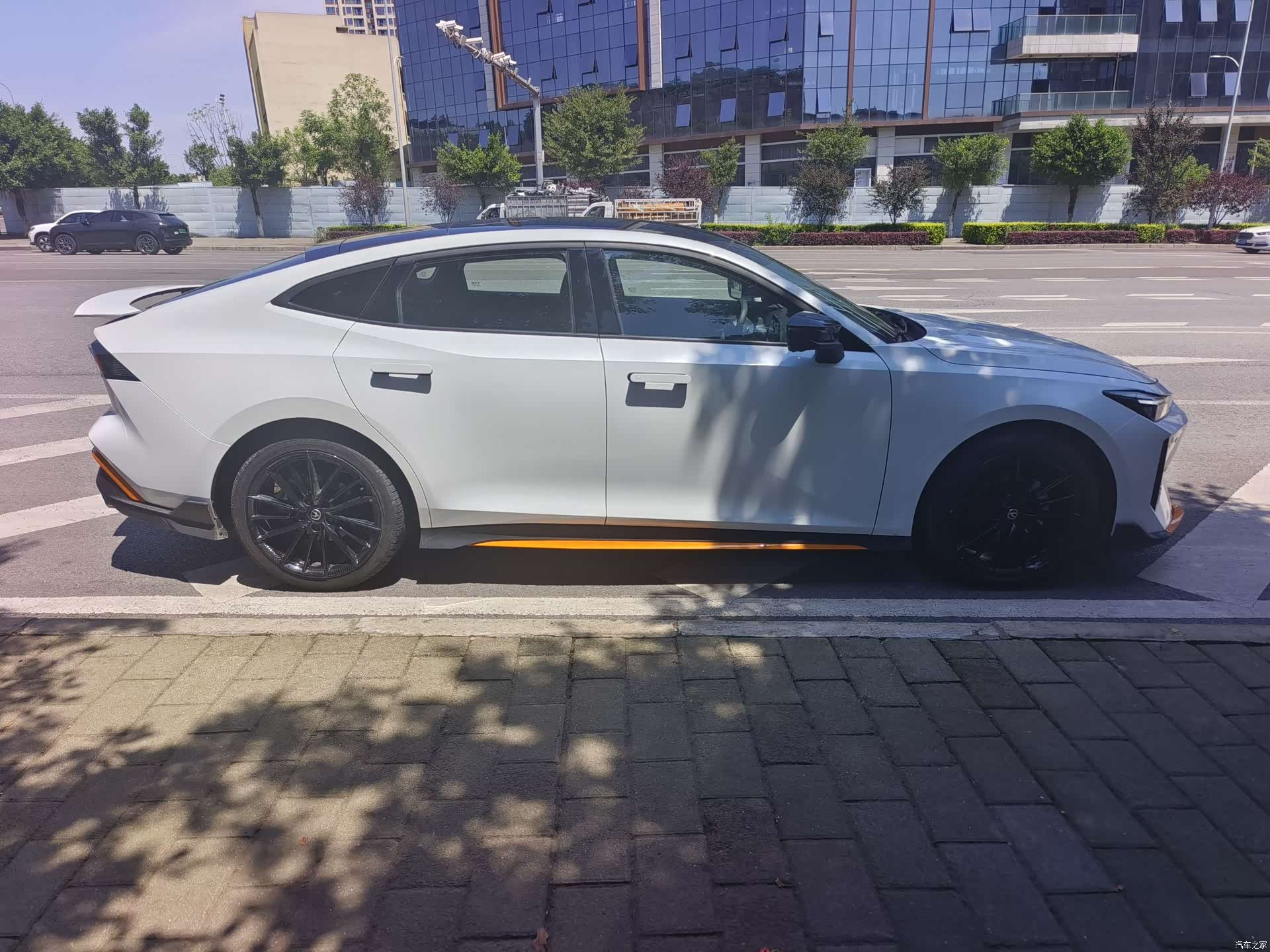 Changan UNI-V, 2026 8