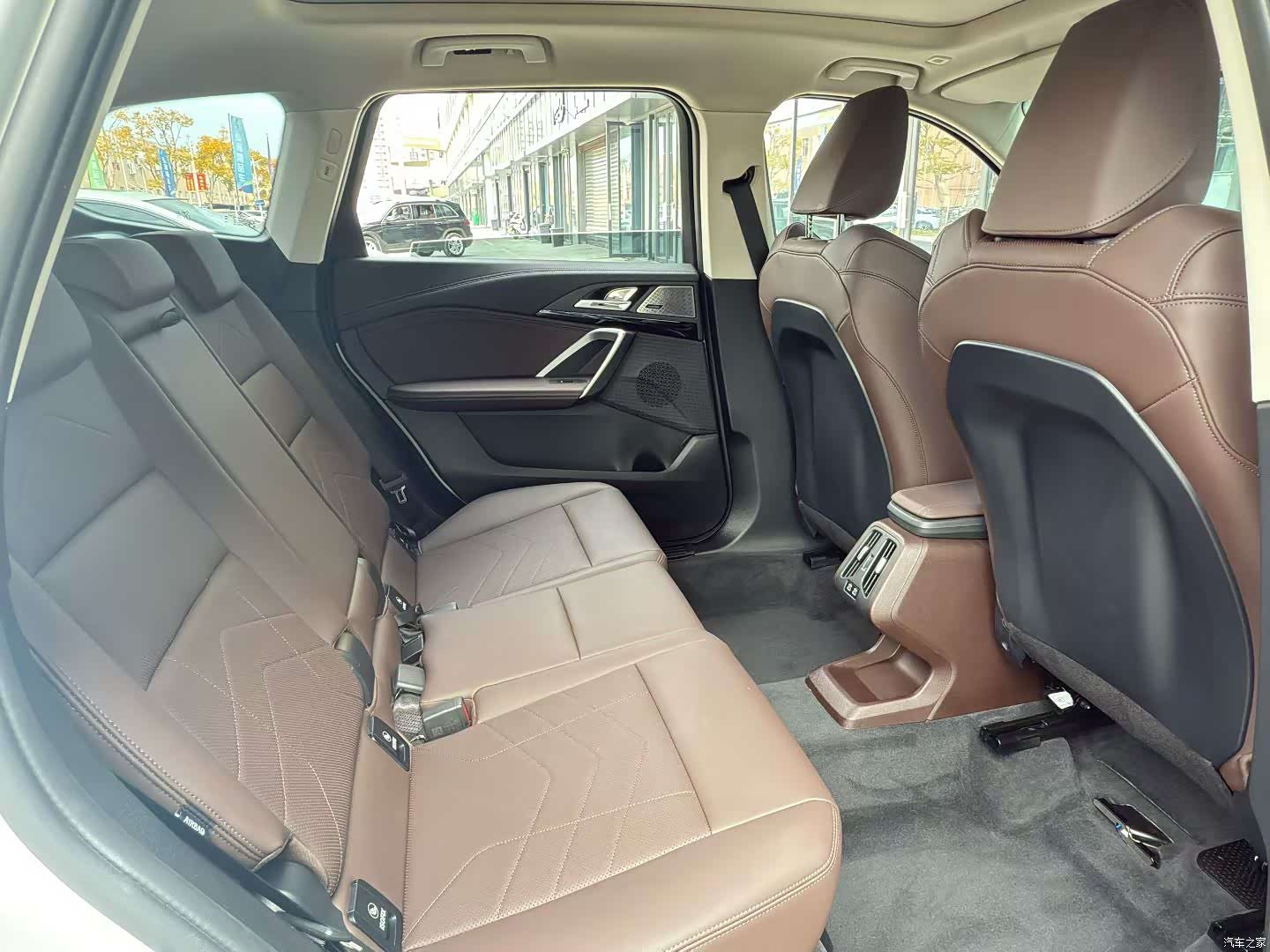 BMW X1, 2025 9