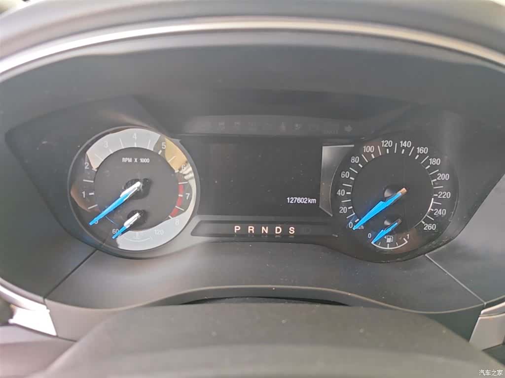 Ford Mondeo, 2016 12