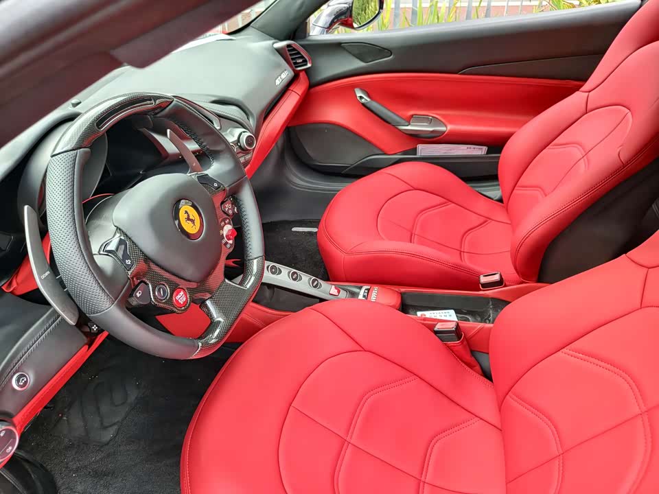 Ferrari 488