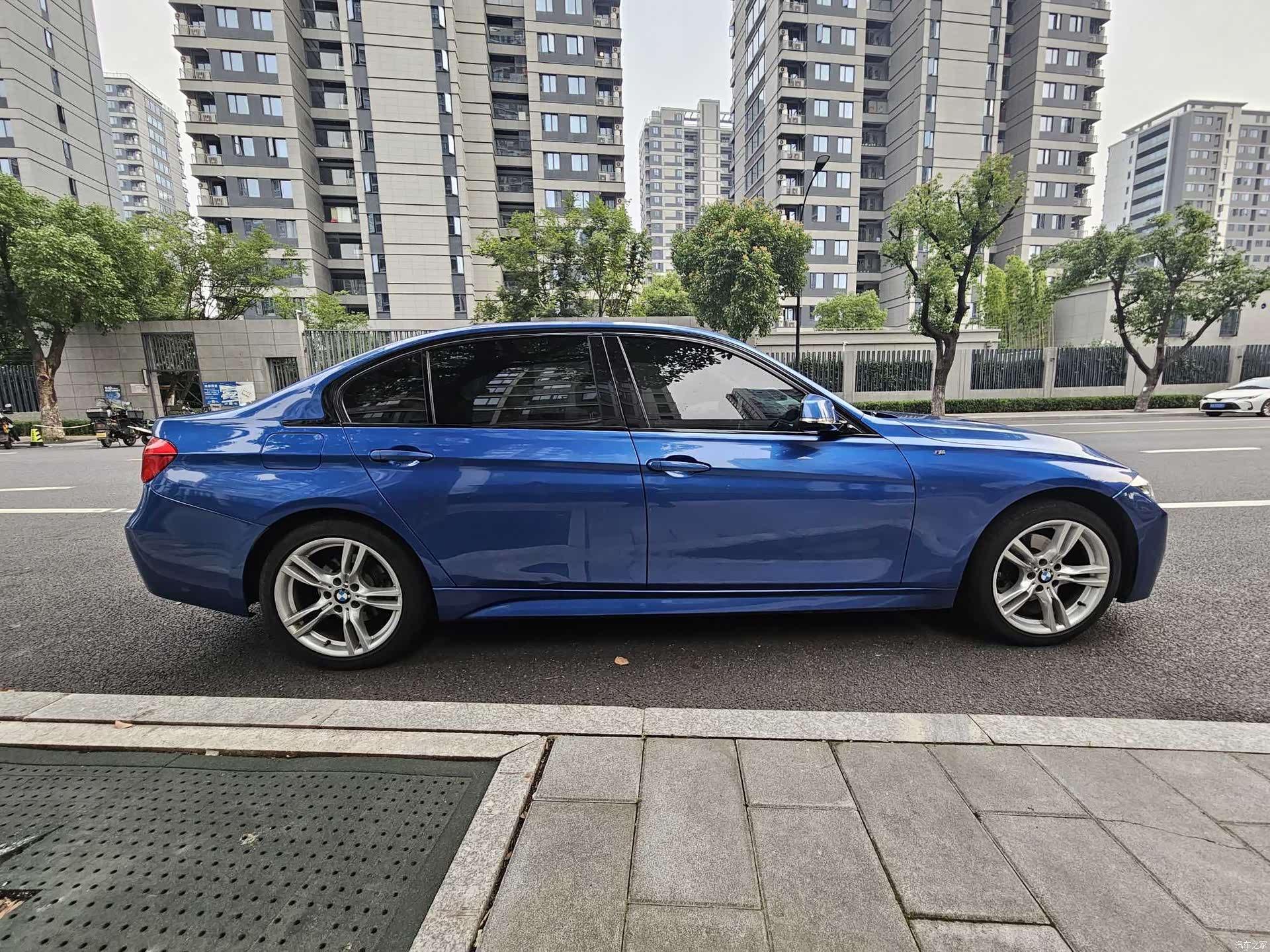 BMW 3 Series, 2018 7