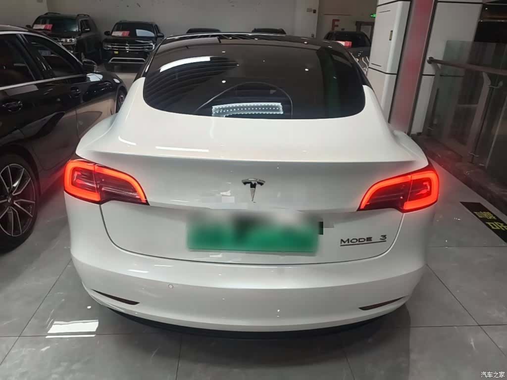 Tesla Model 3, 2022 6